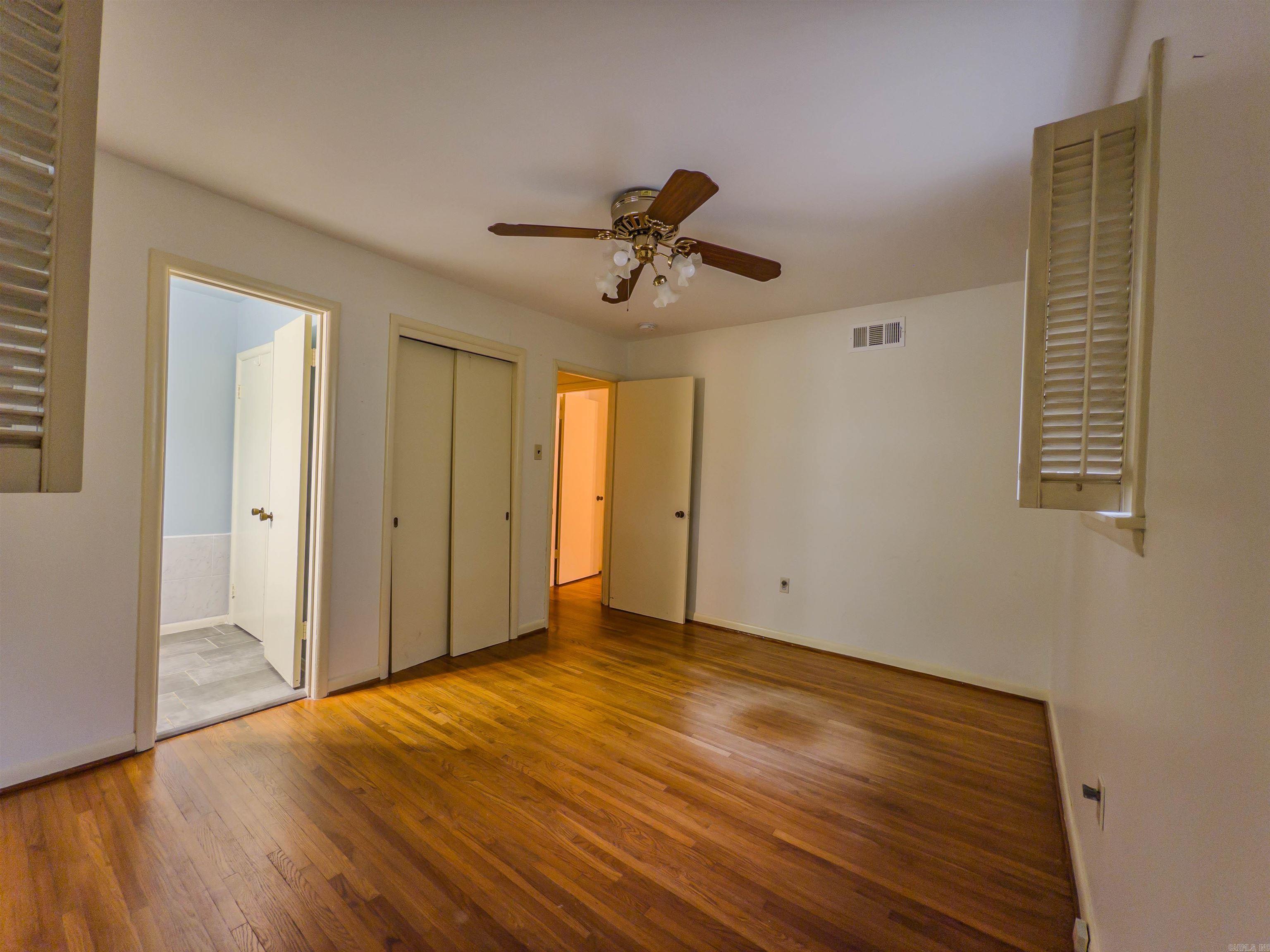 109 Schoolwood Ln  Cammack Village, AR