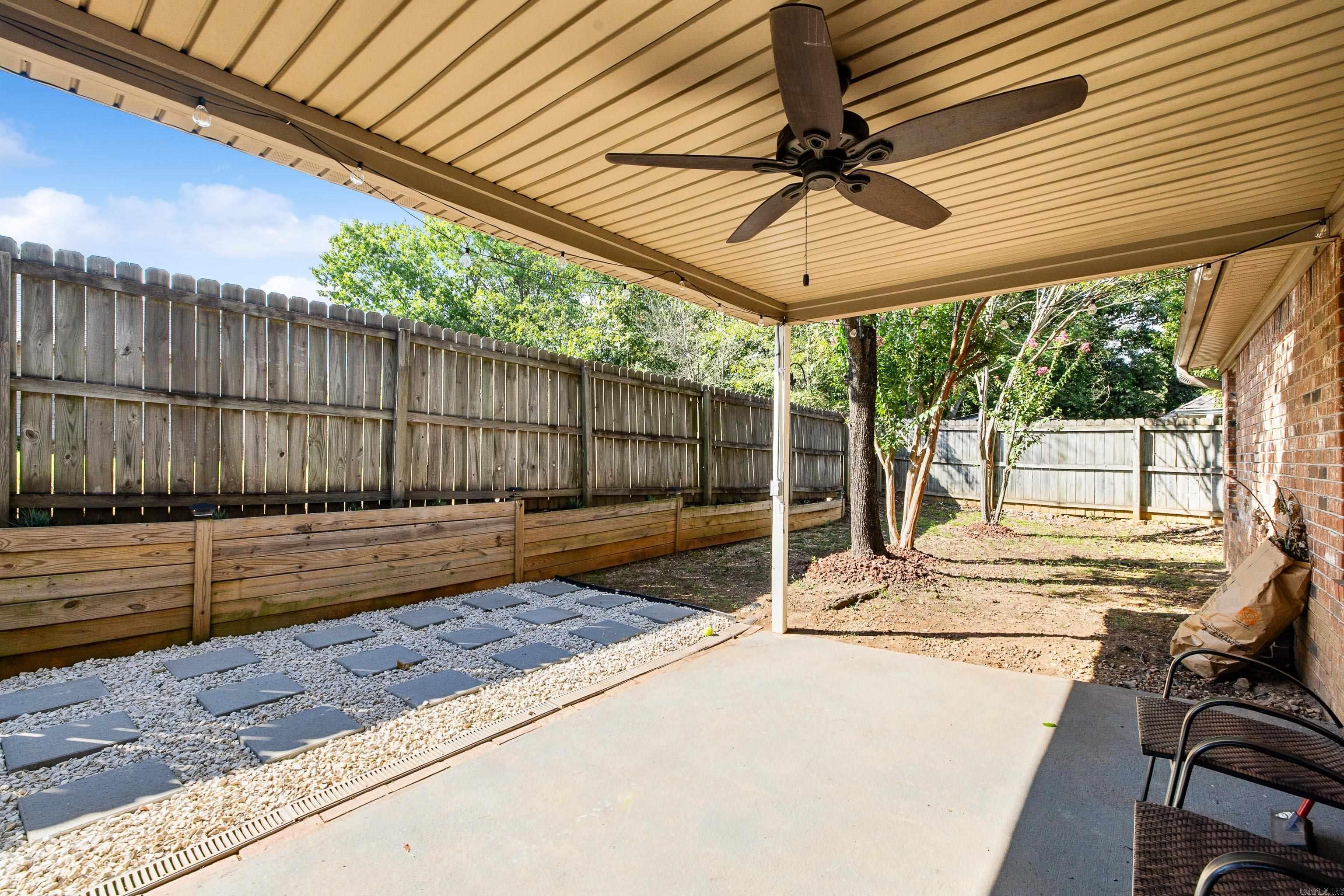 2509 Twin Oaks  Benton, AR