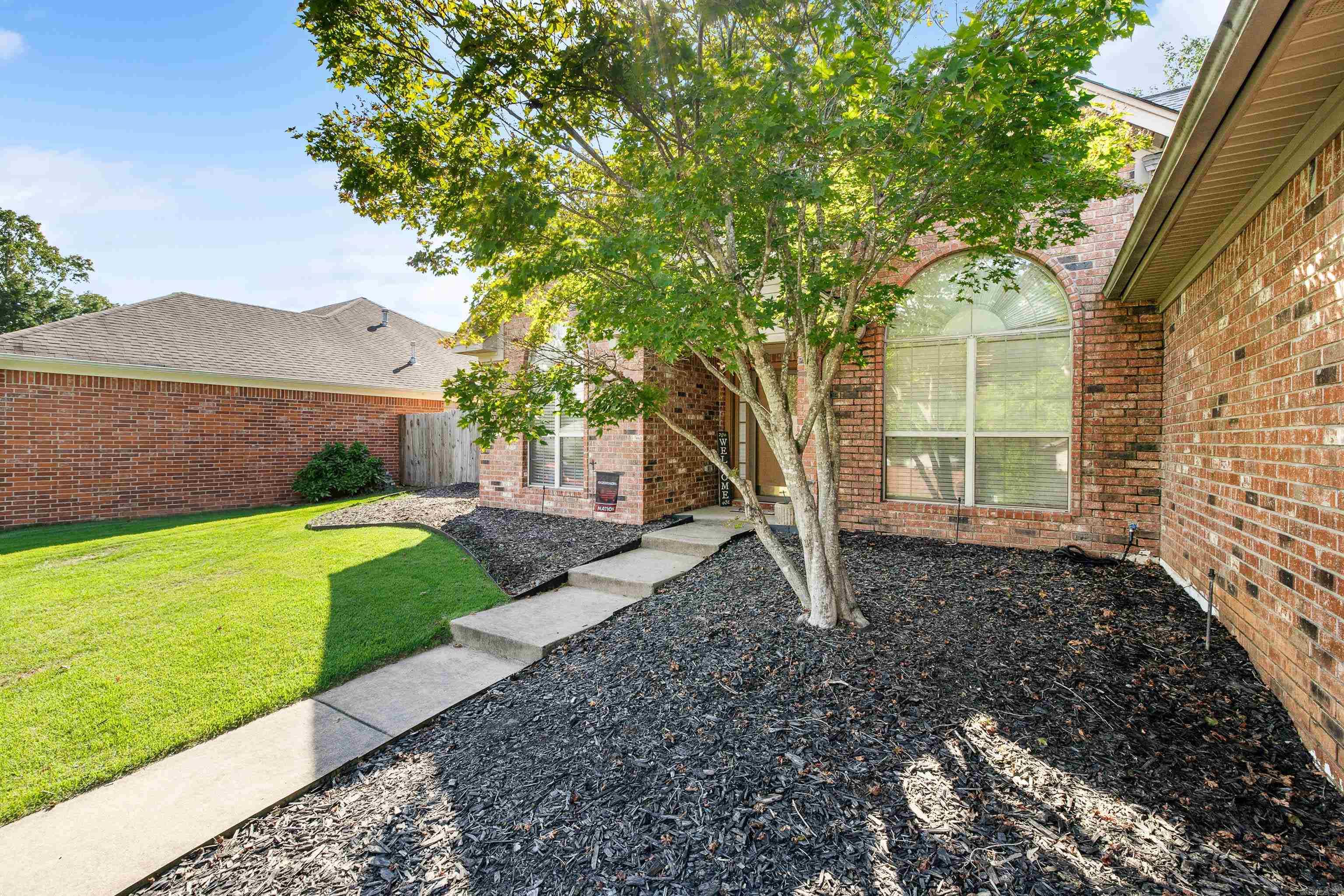 2509 Twin Oaks  Benton, AR