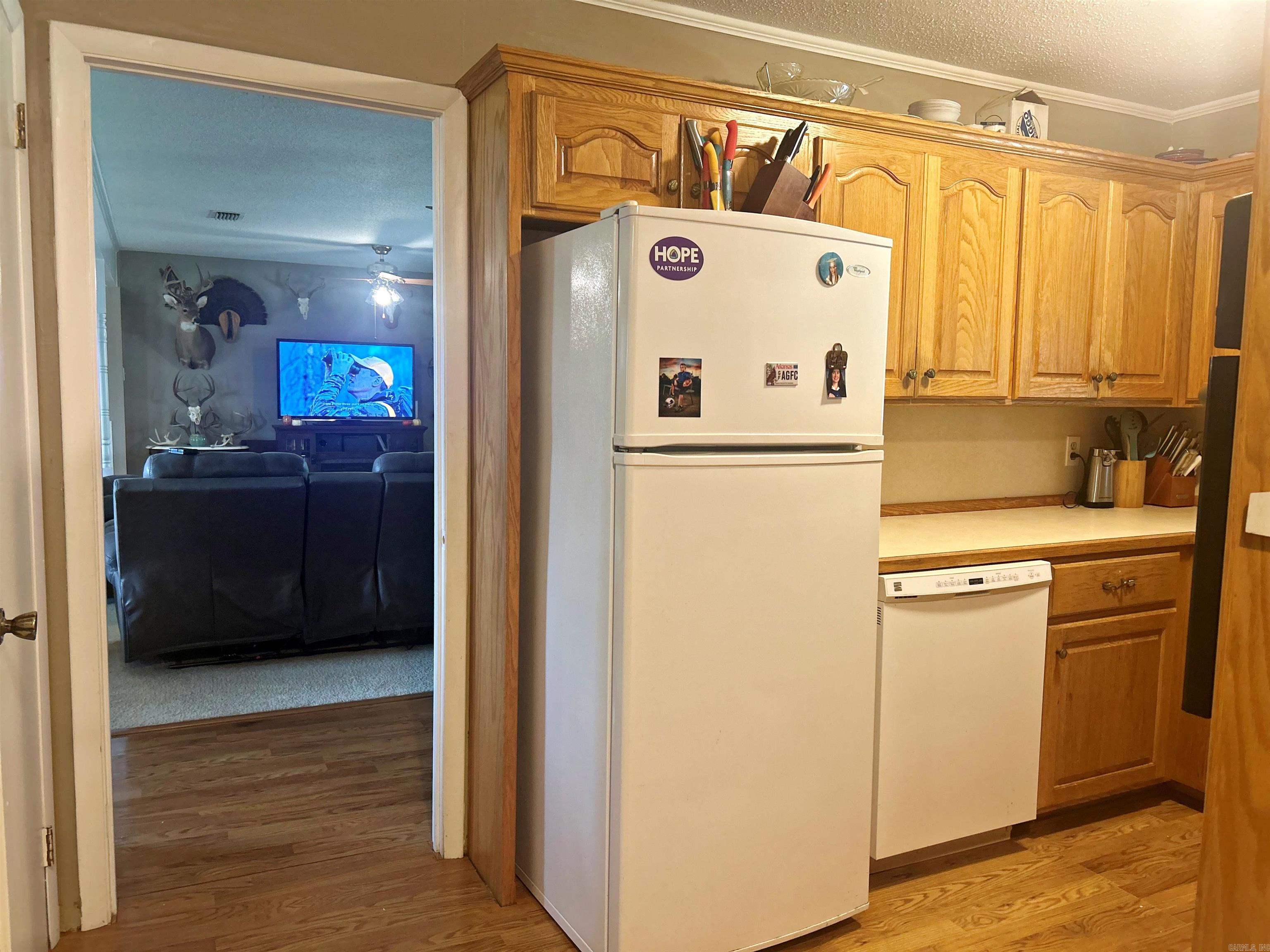 15582 84  Bismarck, AR