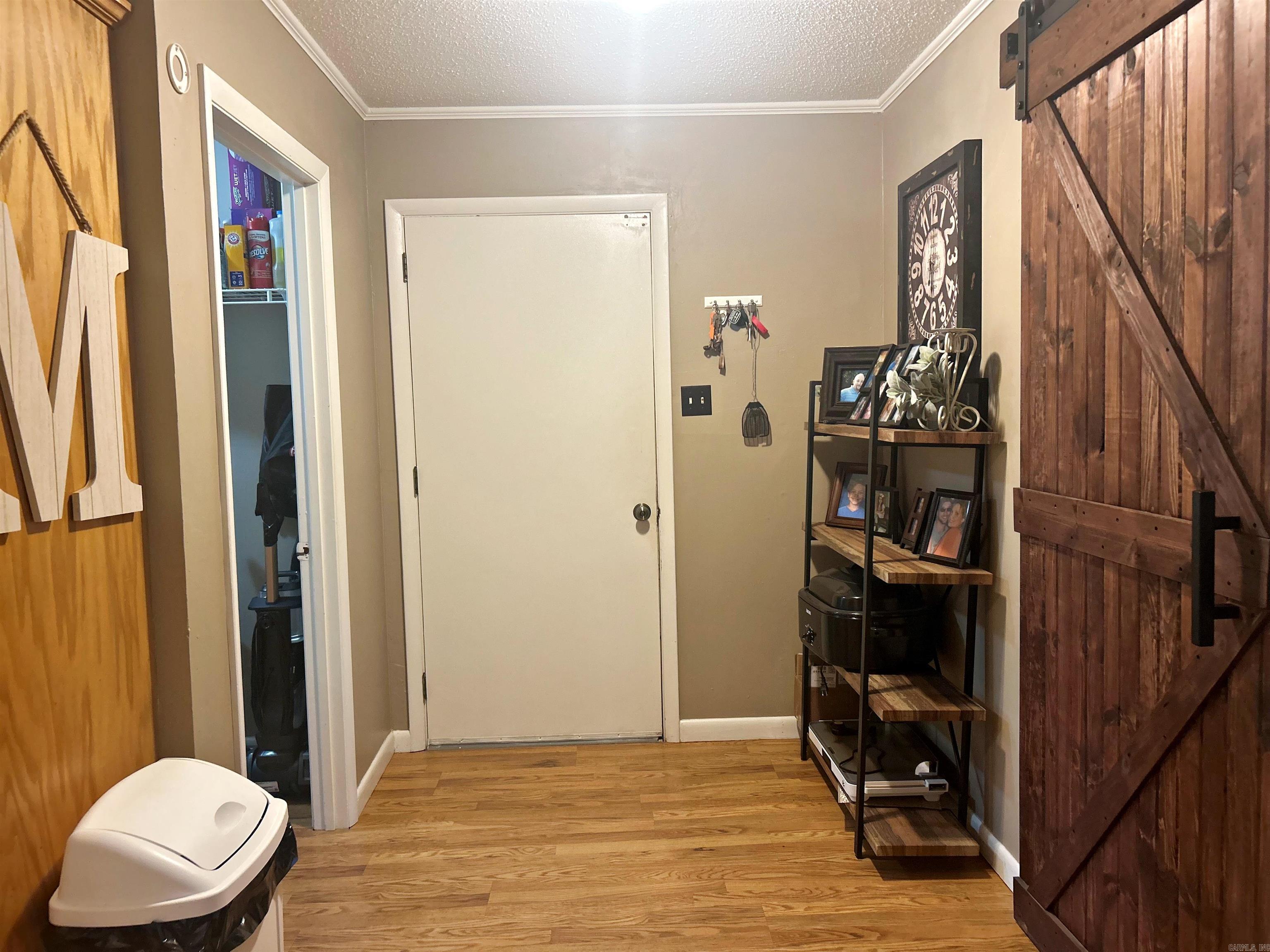 15582 84  Bismarck, AR