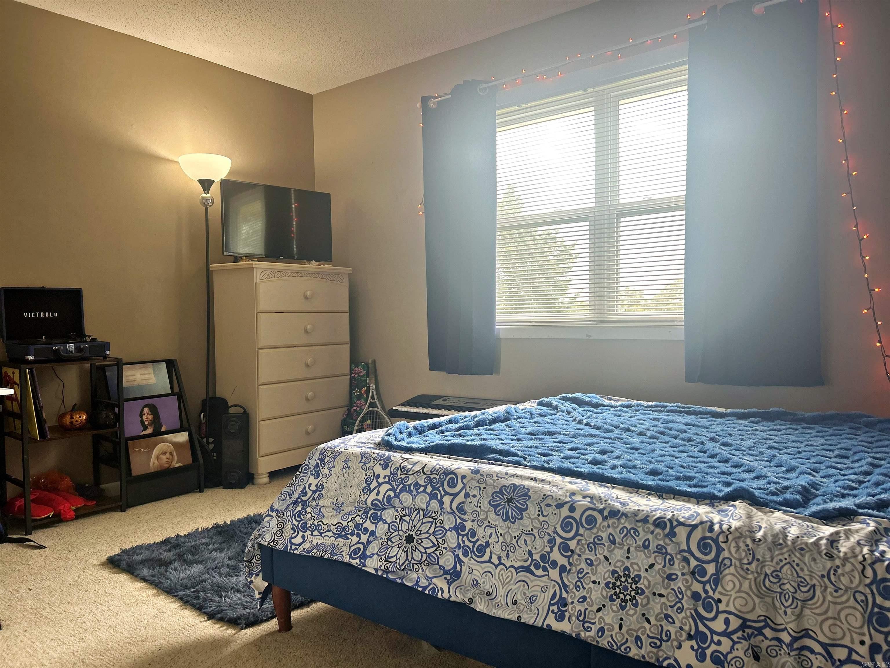 15582 84  Bismarck, AR