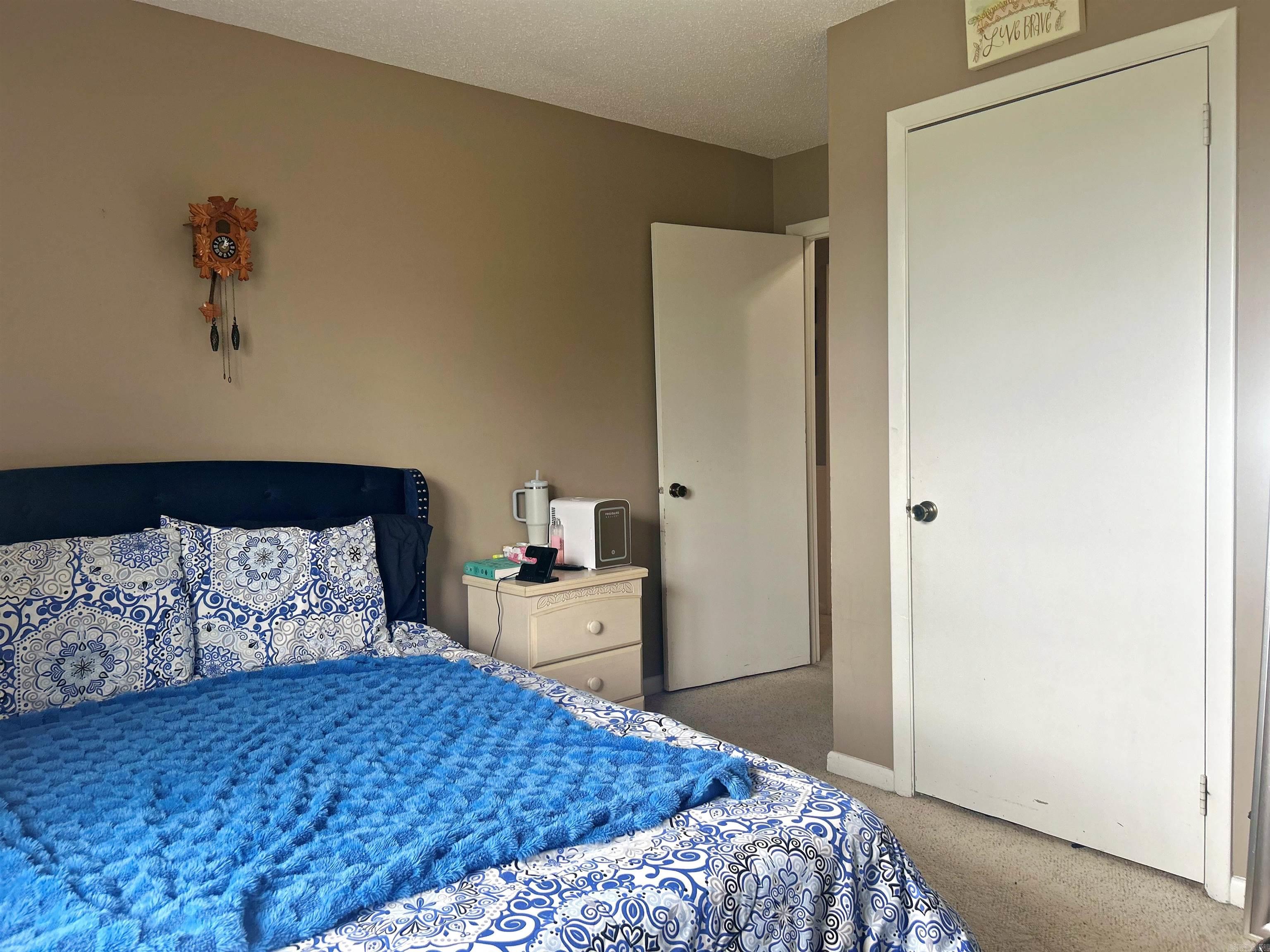 15582 84  Bismarck, AR