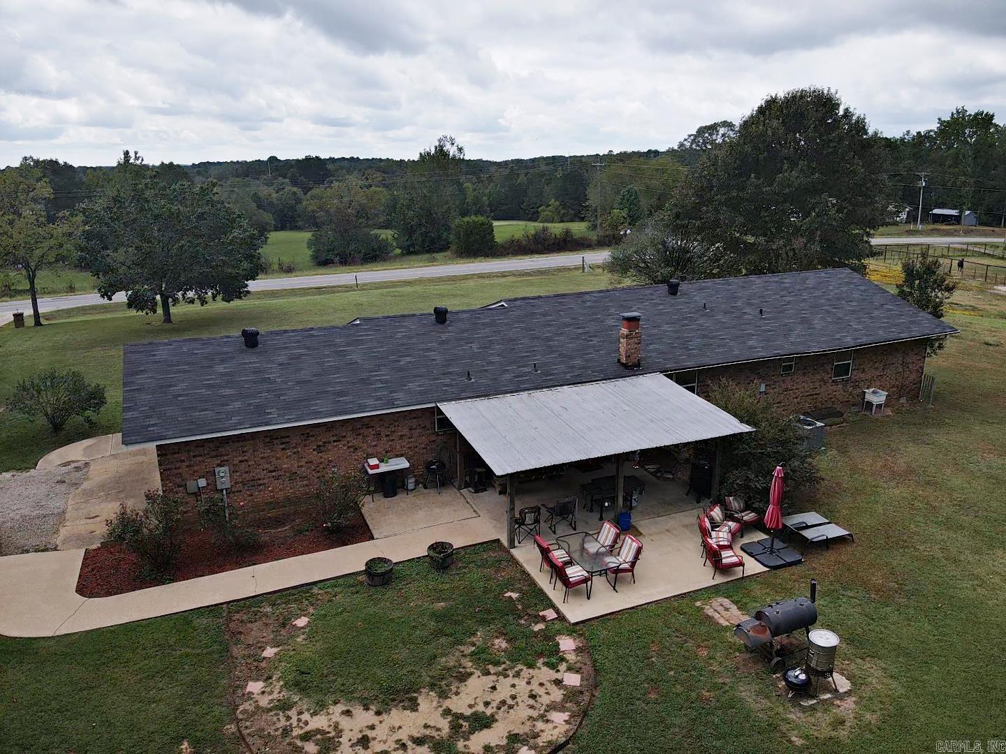 15582 84  Bismarck, AR