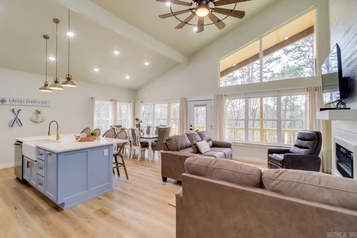 272 Highland  Tumbling Shoals, AR