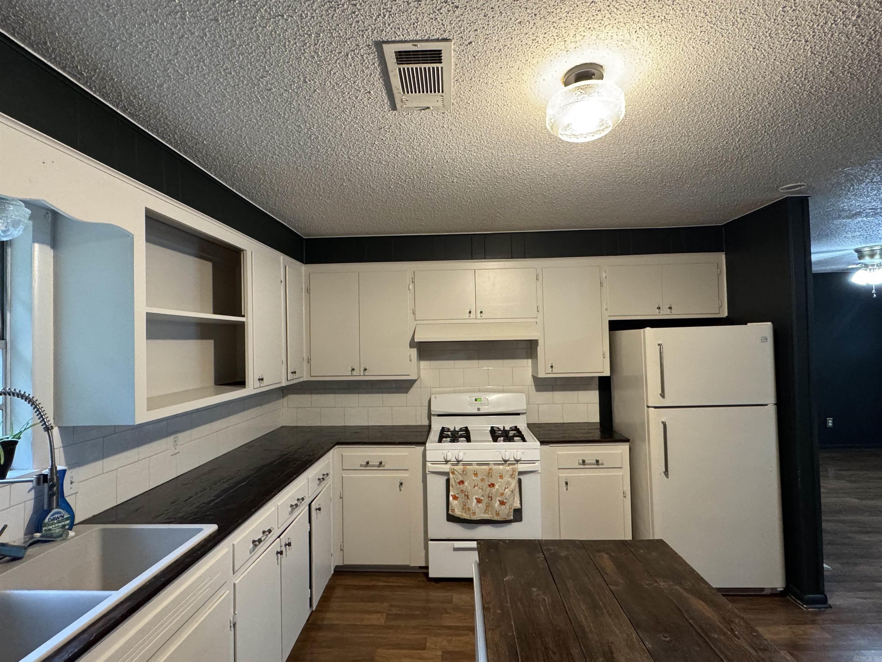 301 Lewallen  Arkadelphia, AR