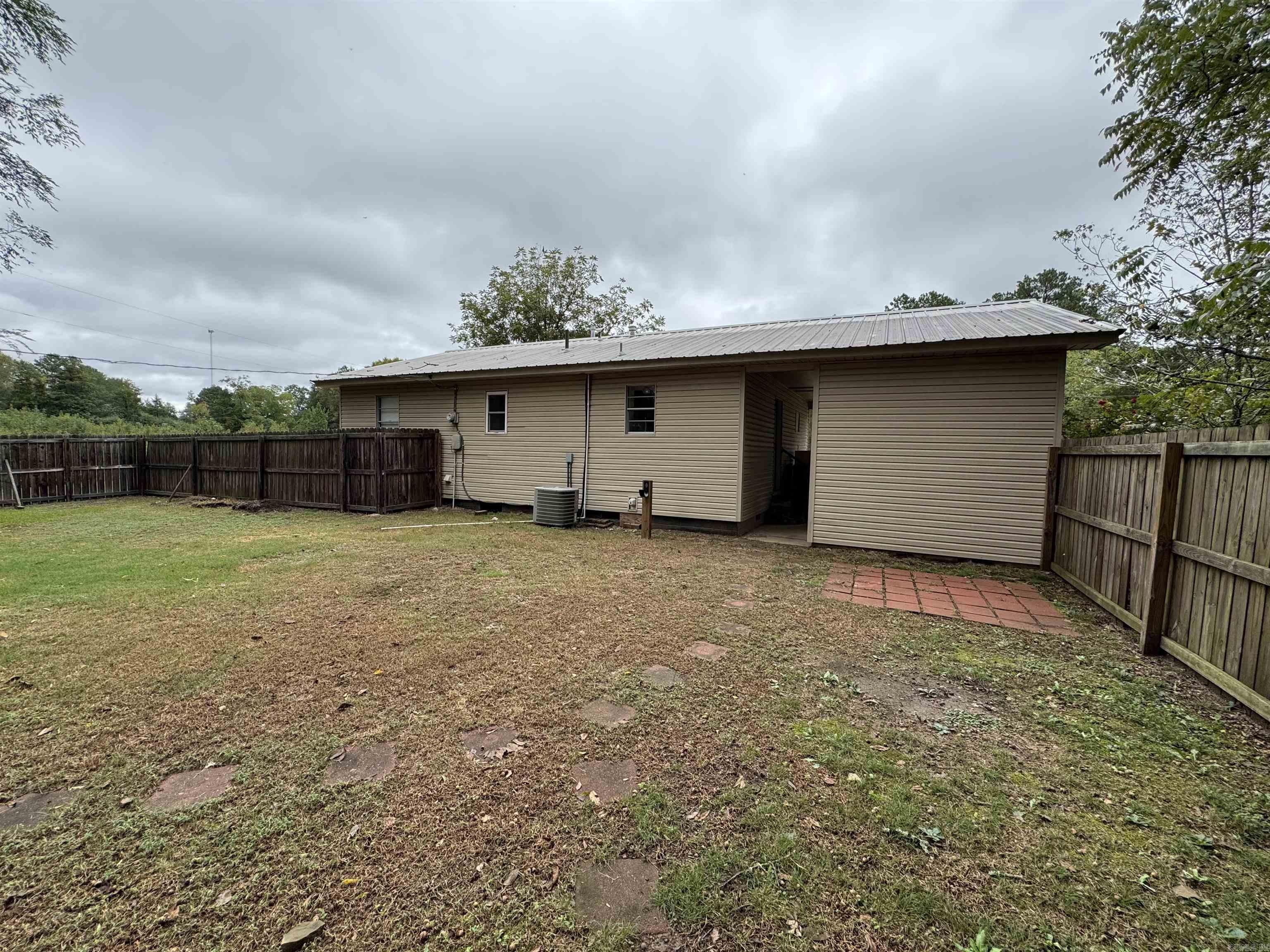 301 Lewallen  Arkadelphia, AR