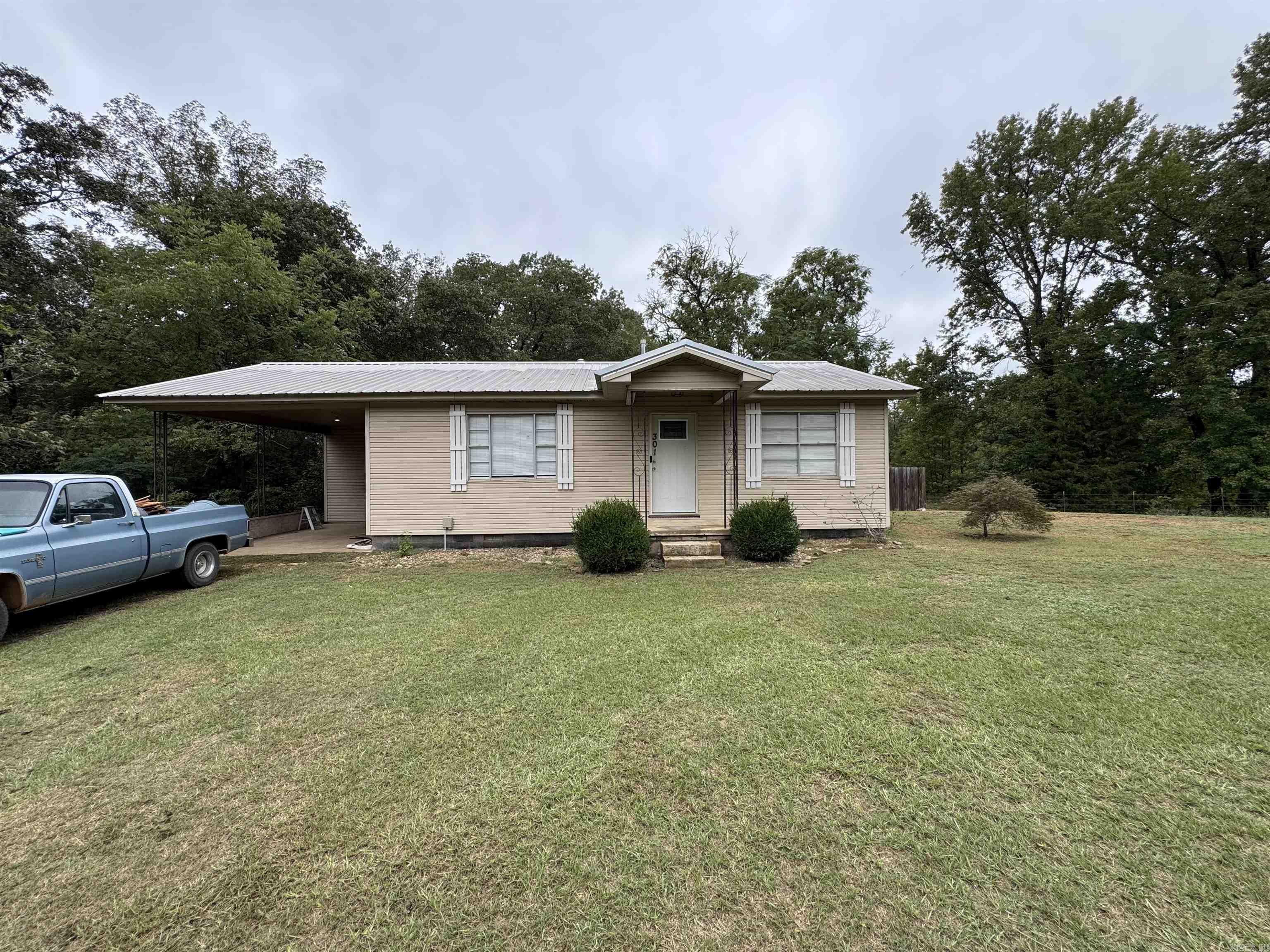 301 Lewallen  Arkadelphia, AR
