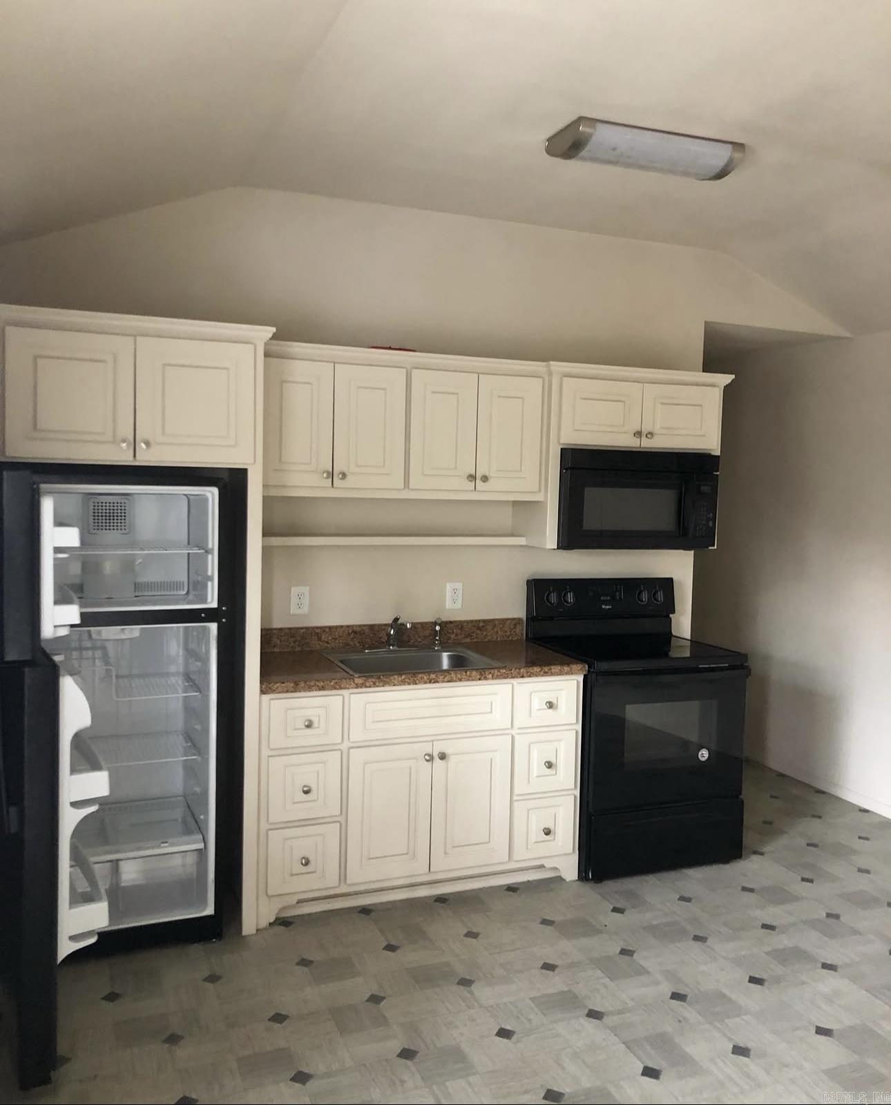 11300 Jacksonville-Cato (13 Units)  Sherwood, AR