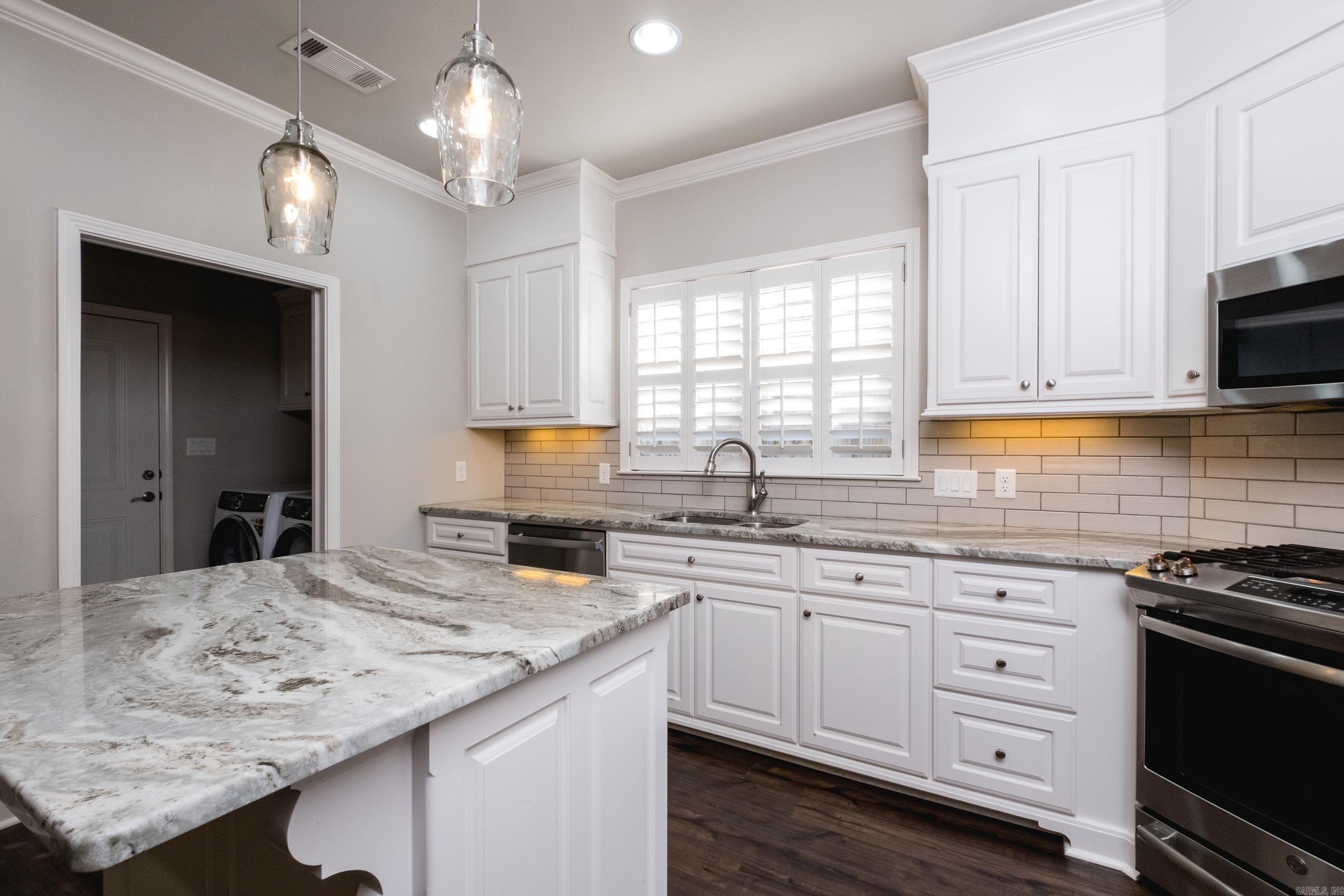 107 Mariner  Maumelle, AR