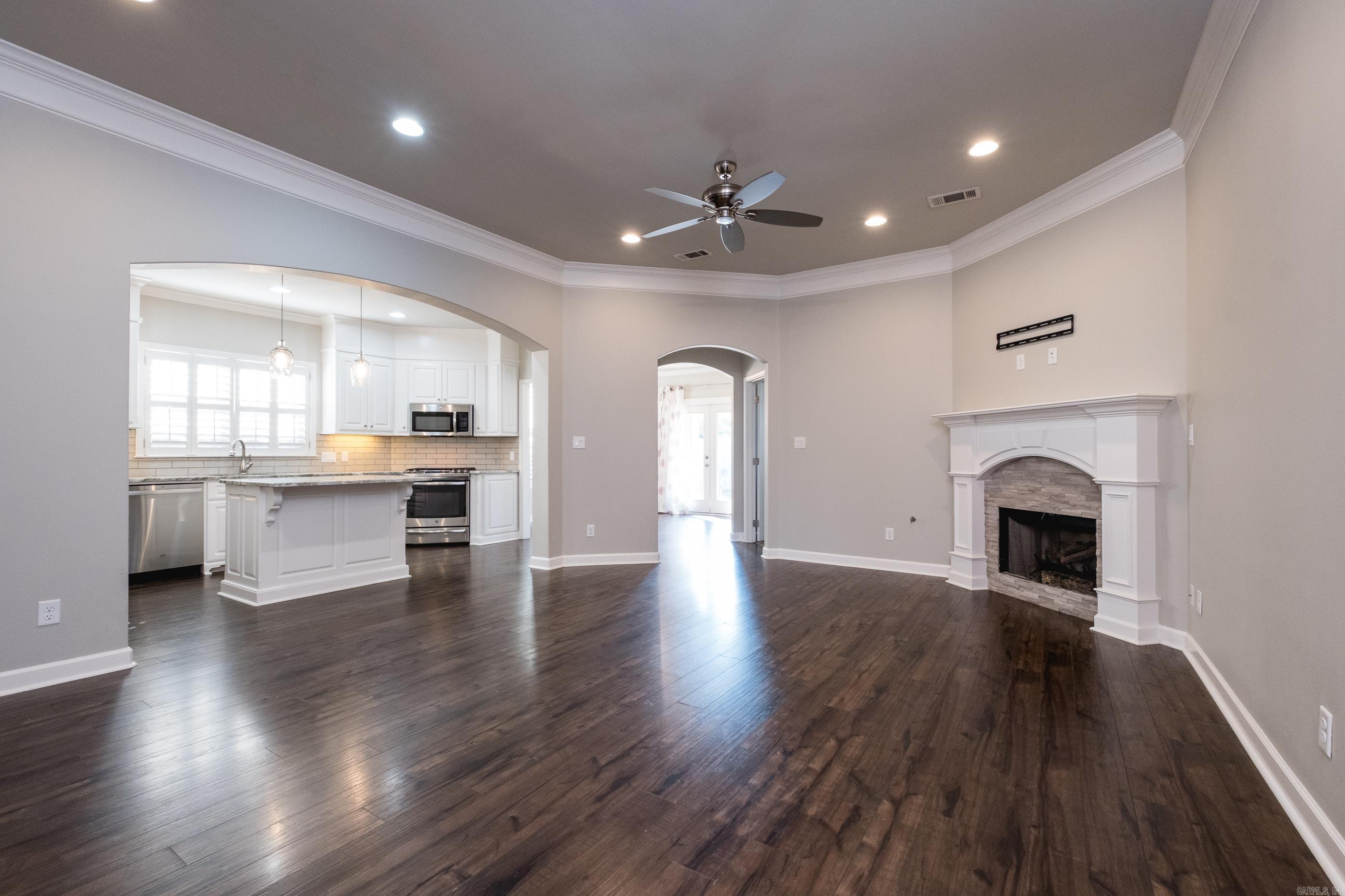 107 Mariner  Maumelle, AR