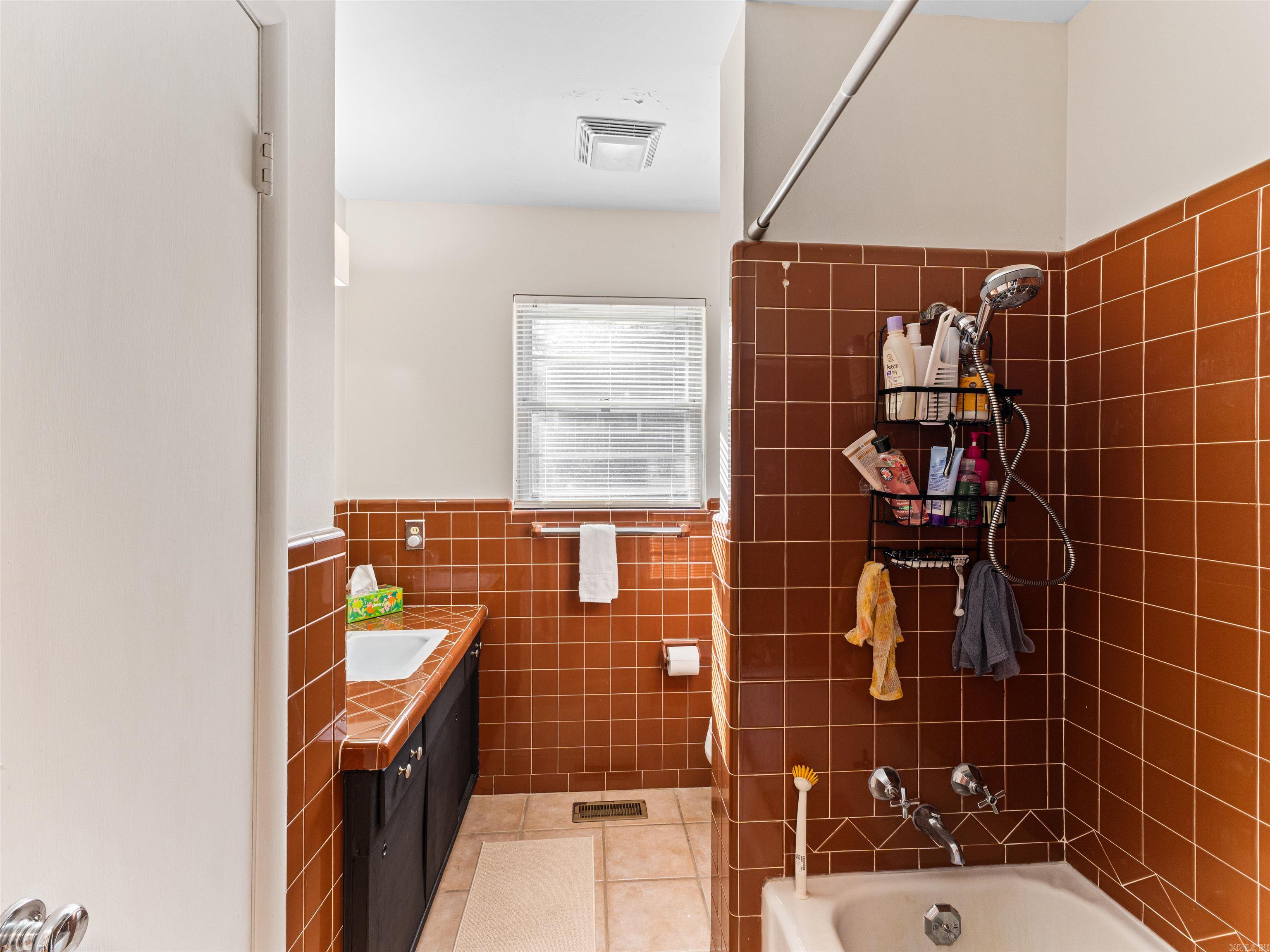1821 McCain  North Little Rock, AR