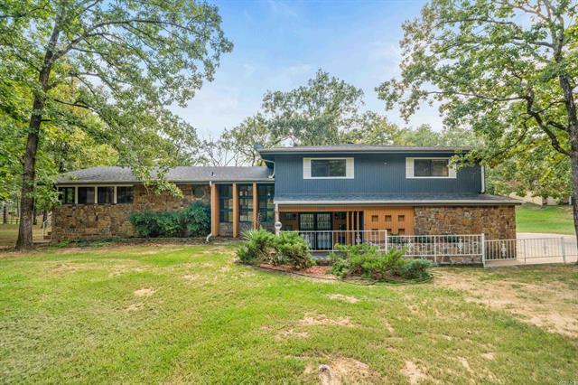 208  Southshore  Hot Springs, AR