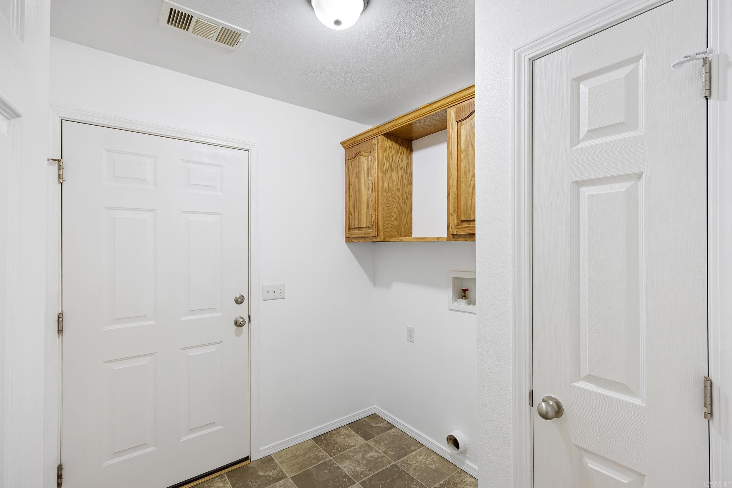 217 Ashbrook  Russellville, AR