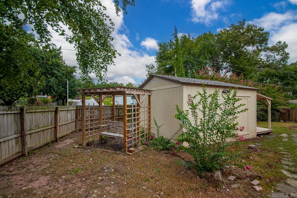 2520 Austin Oaks  Sherwood, AR