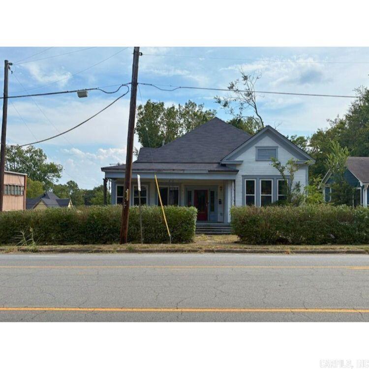 3401 W 12th  Little Rock, AR