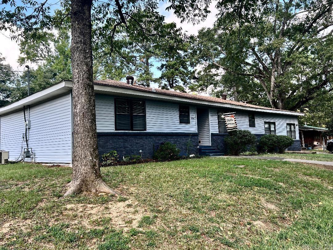 204 Morrison  Star City, AR