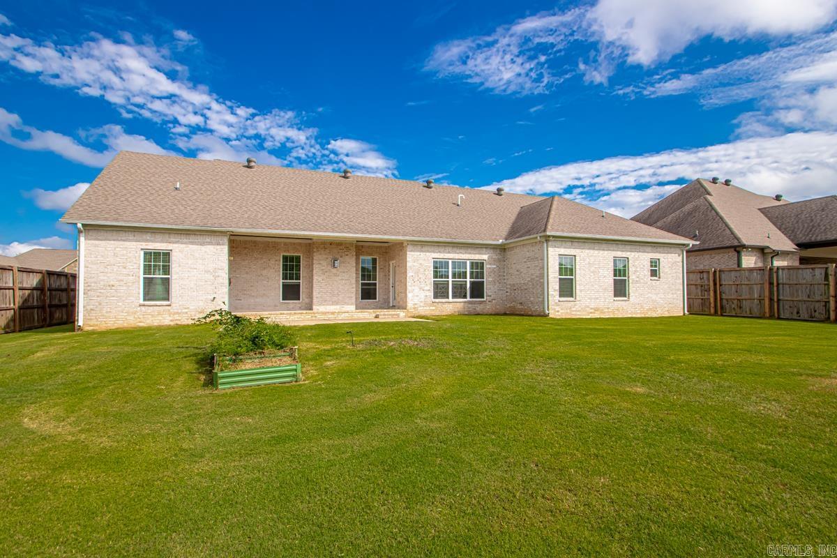 1545 Winterbook  Conway, AR