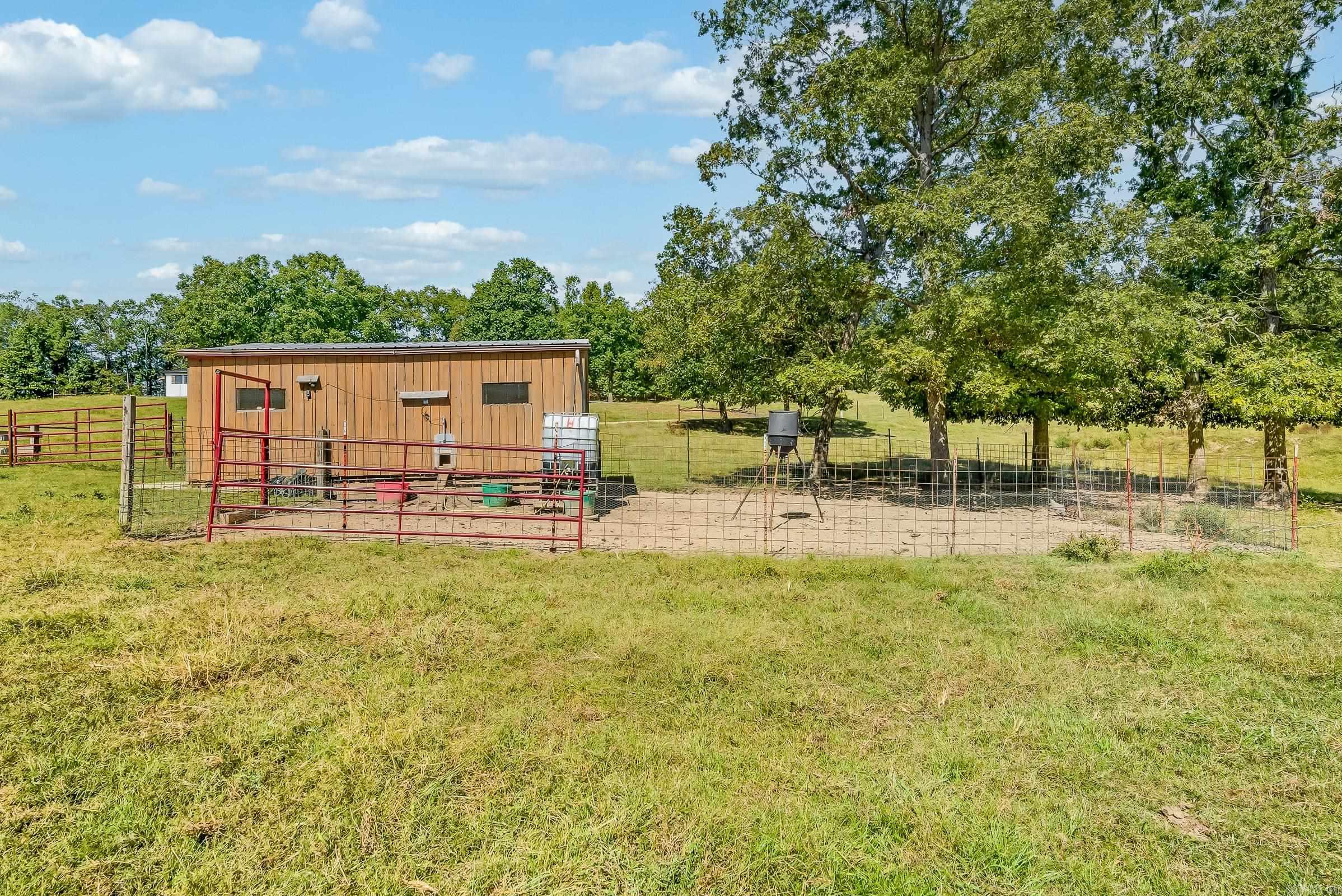 665 Hwy 246  Umpire, AR