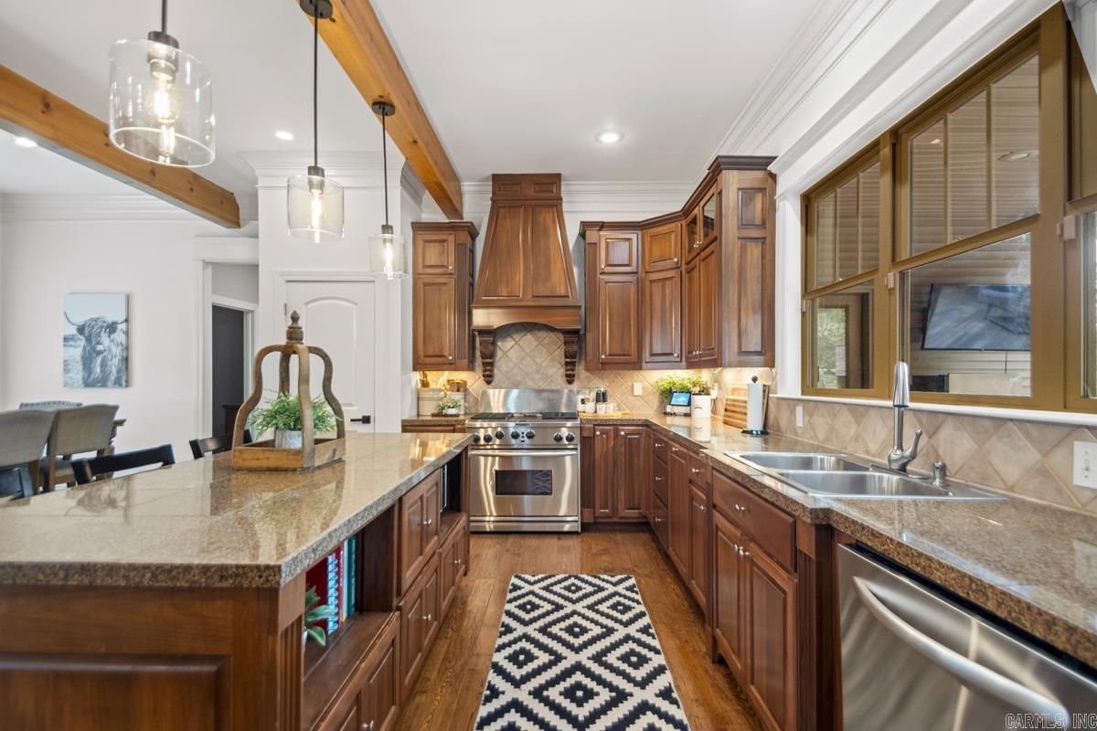 2609 Pinehurst Cove  Benton, AR