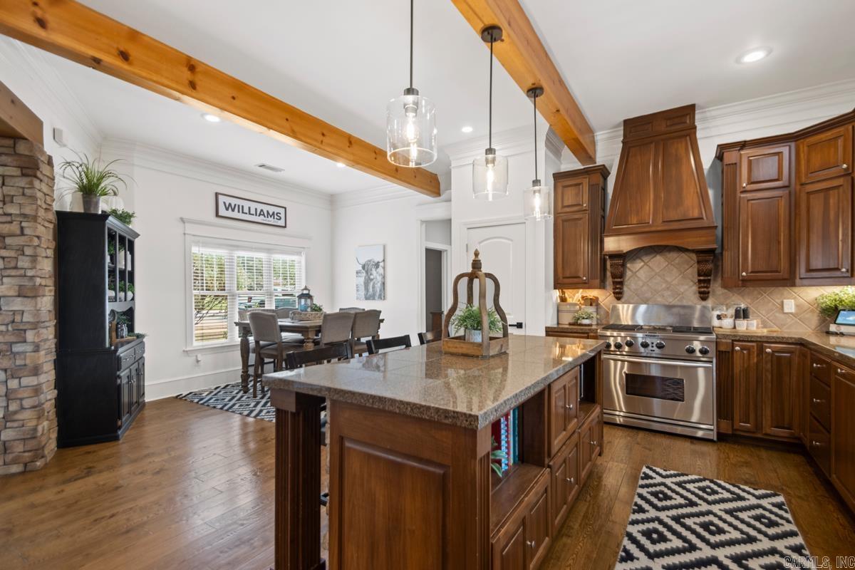 2609 Pinehurst Cove  Benton, AR
