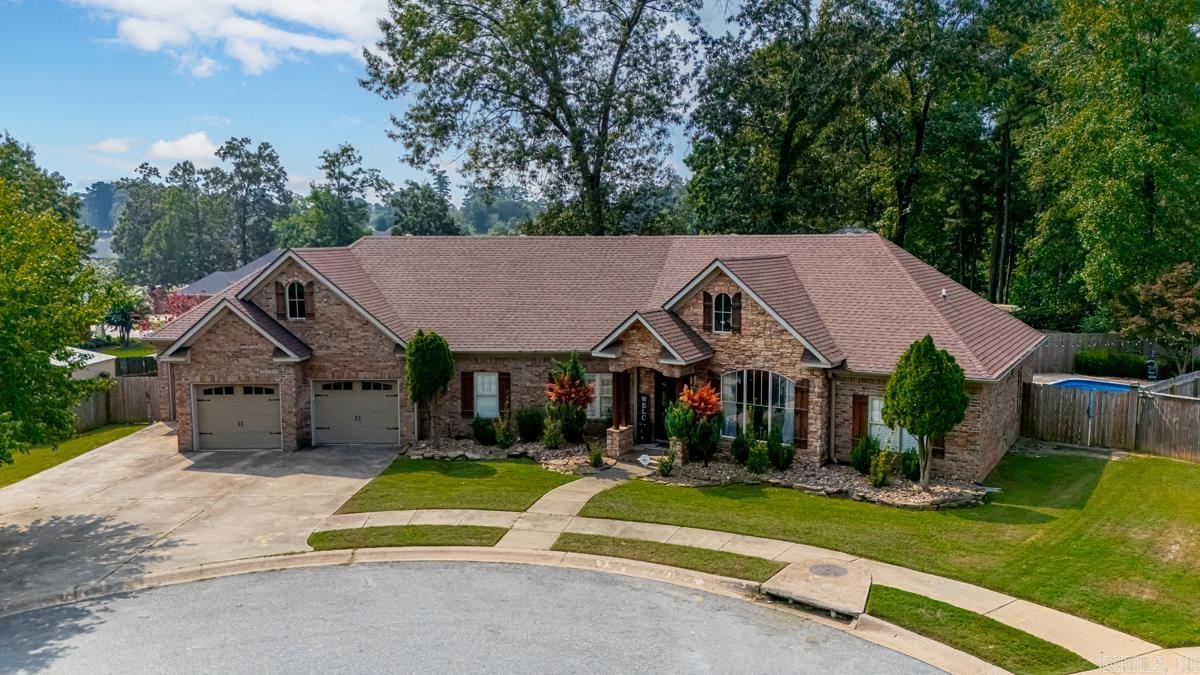 2609 Pinehurst Cove  Benton, AR