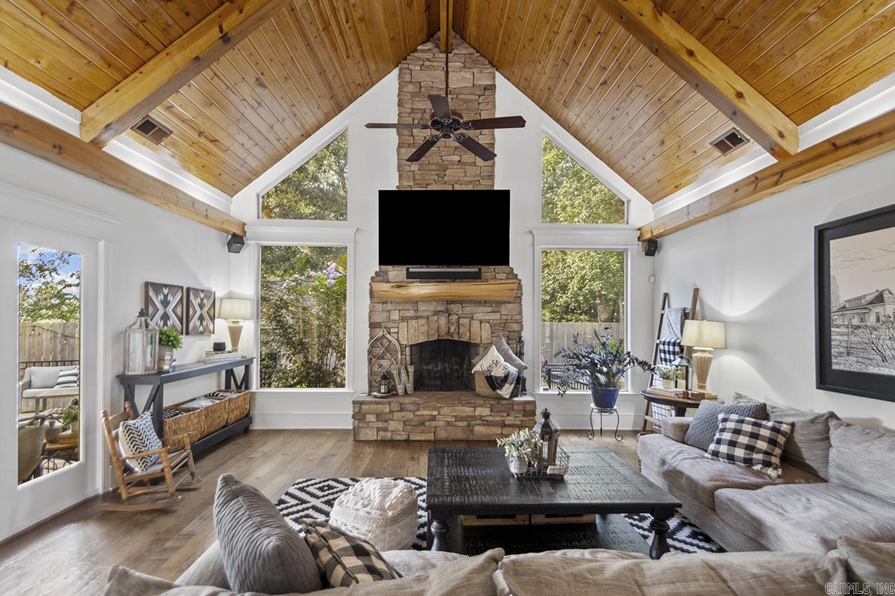 2609 Pinehurst Cove  Benton, AR