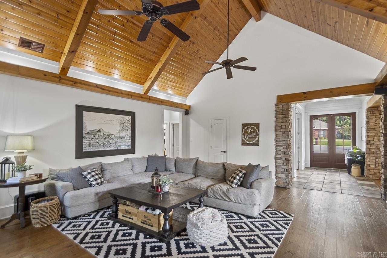 2609 Pinehurst Cove  Benton, AR