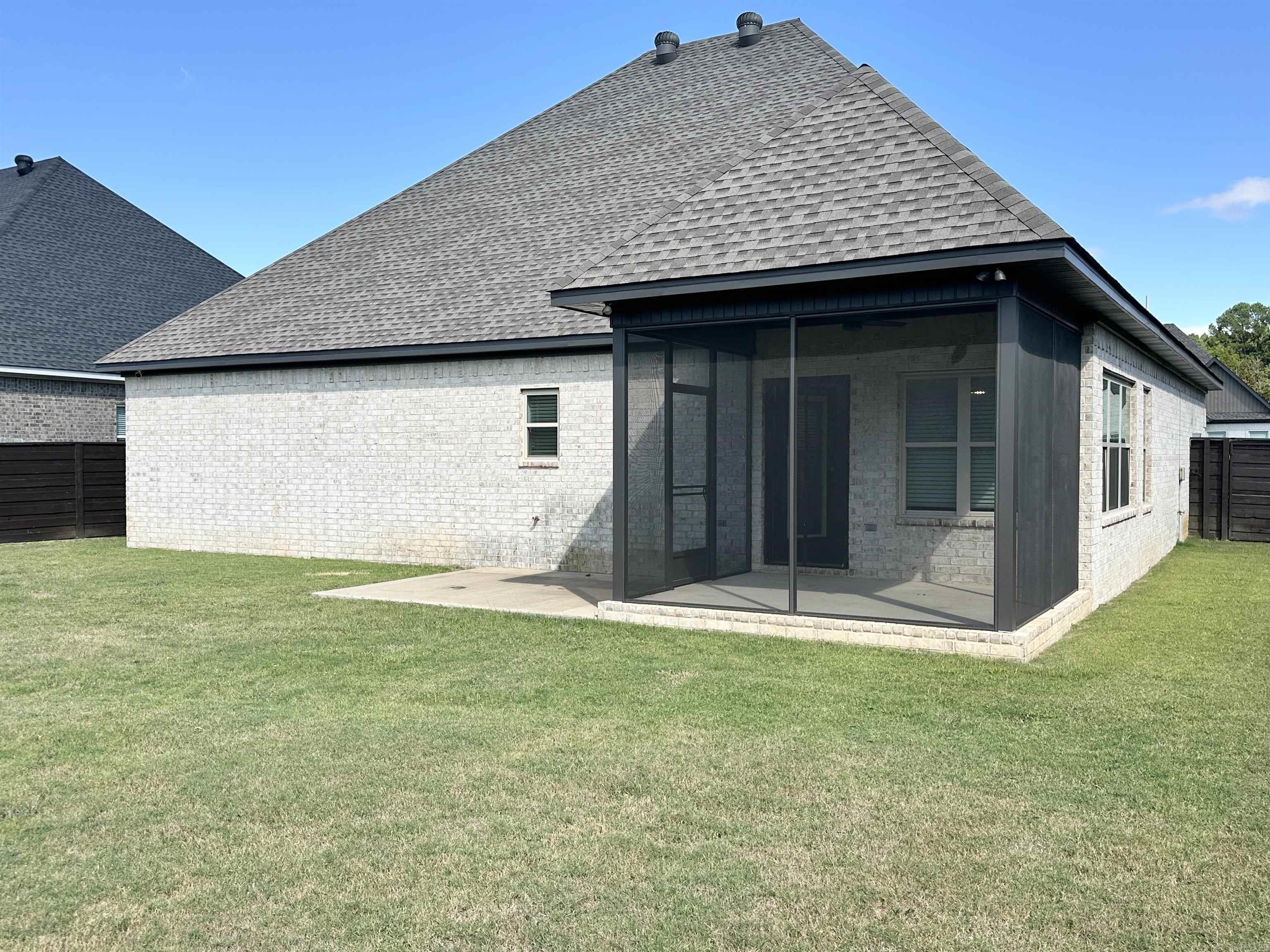 2505 Paradise Hills  Jonesboro, AR
