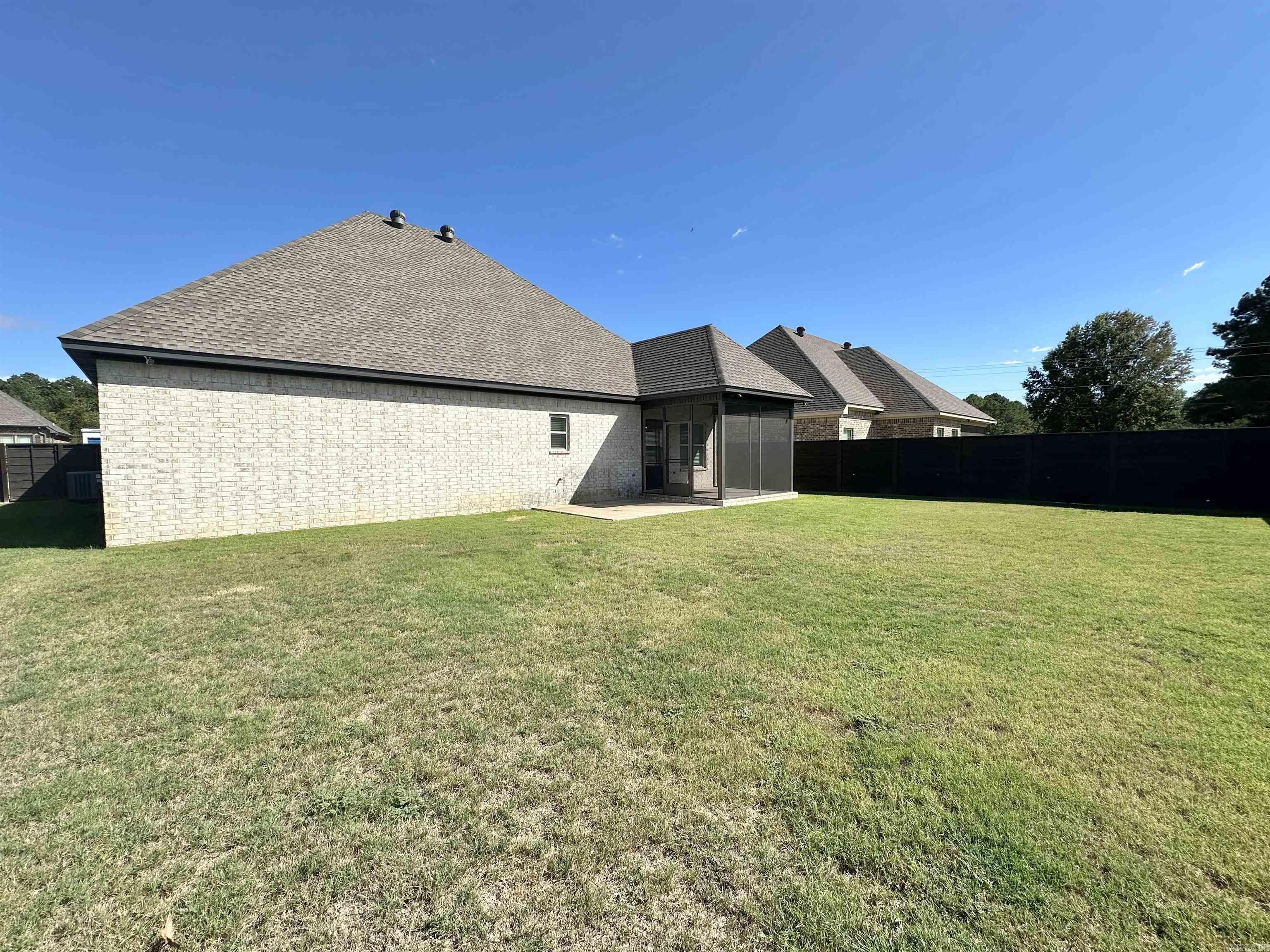 2505 Paradise Hills  Jonesboro, AR