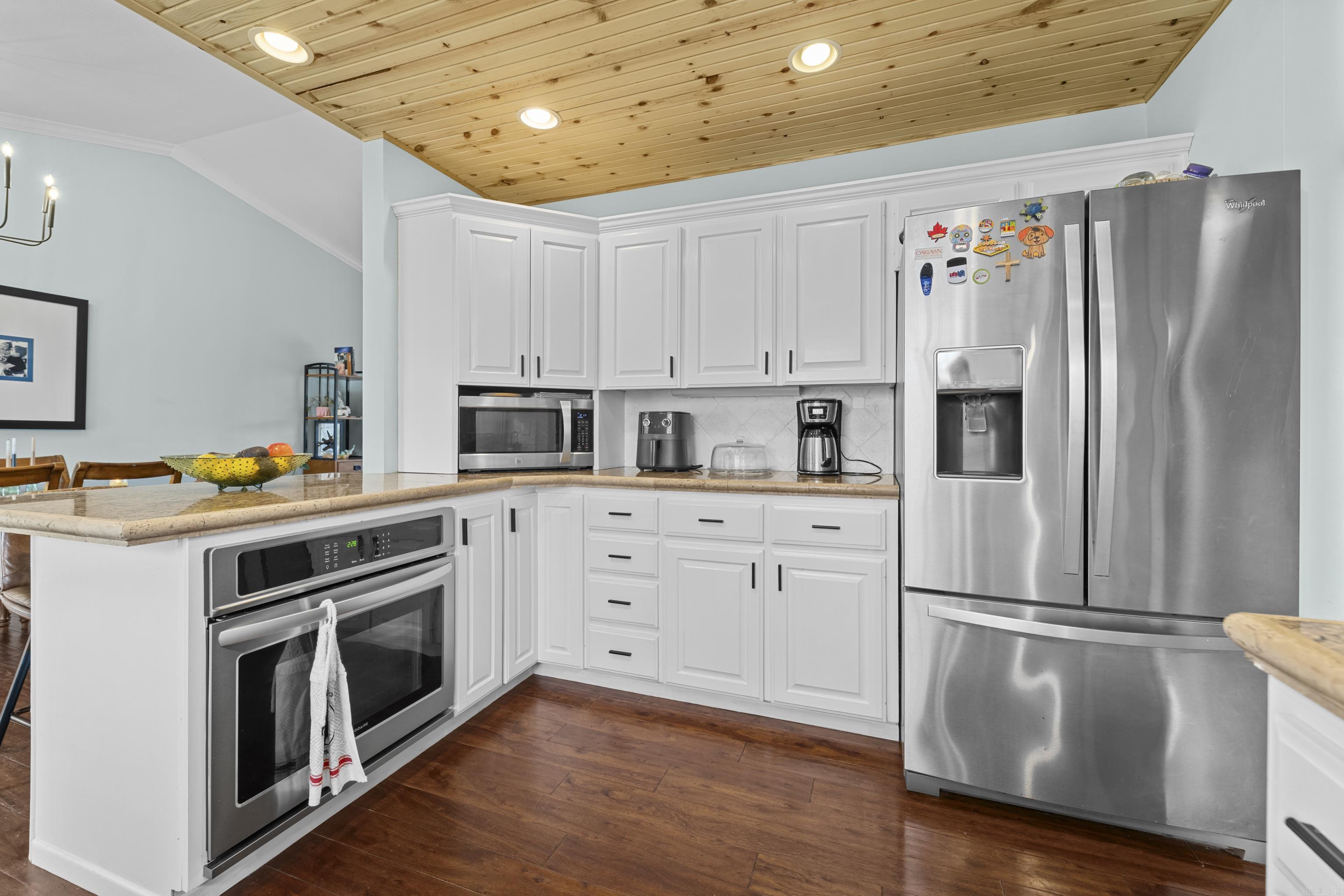 9 Robinwood Cove  Dr.  Heber Springs, AR