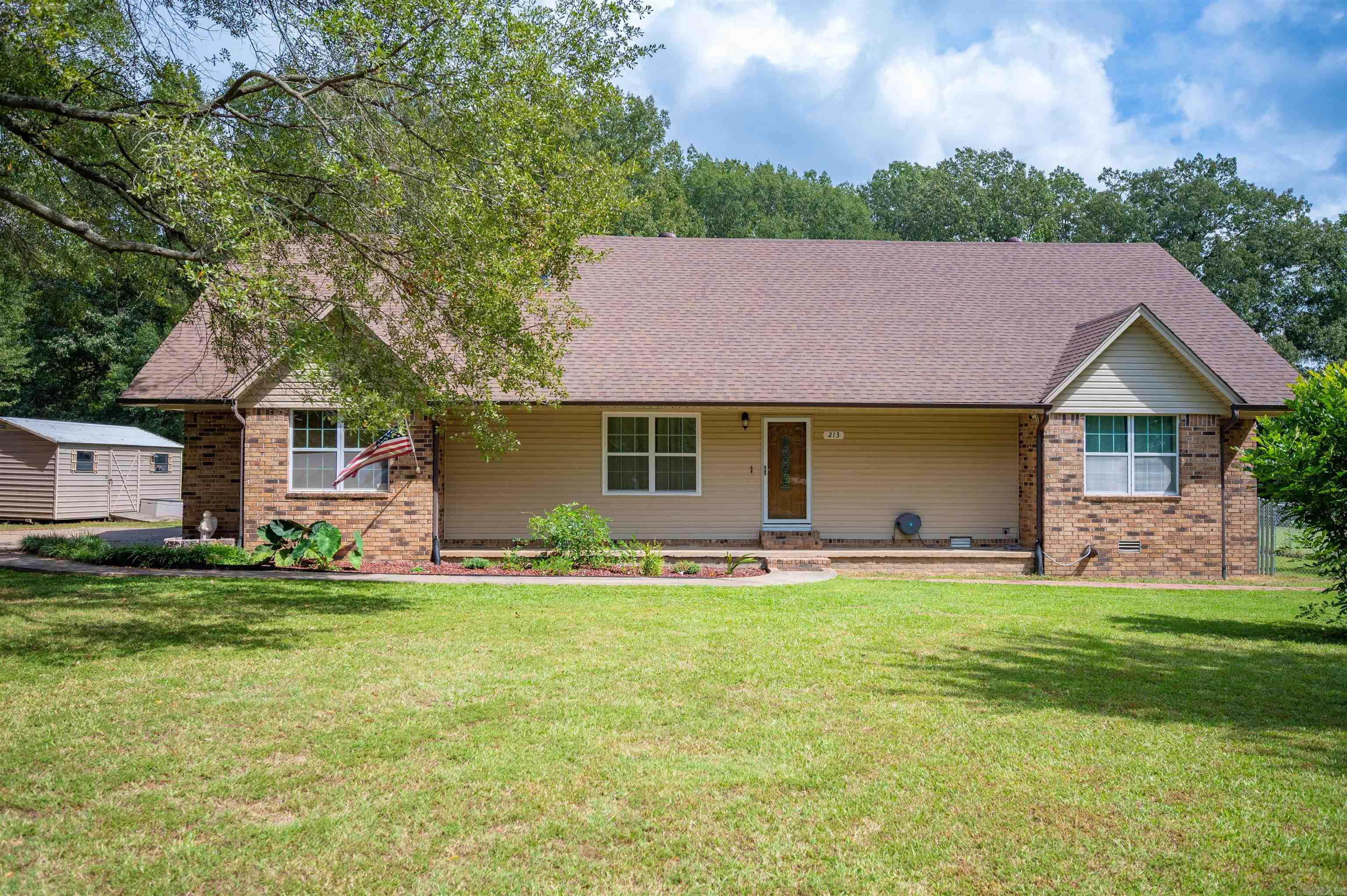213 Pin Oak Dr  Cabot, AR