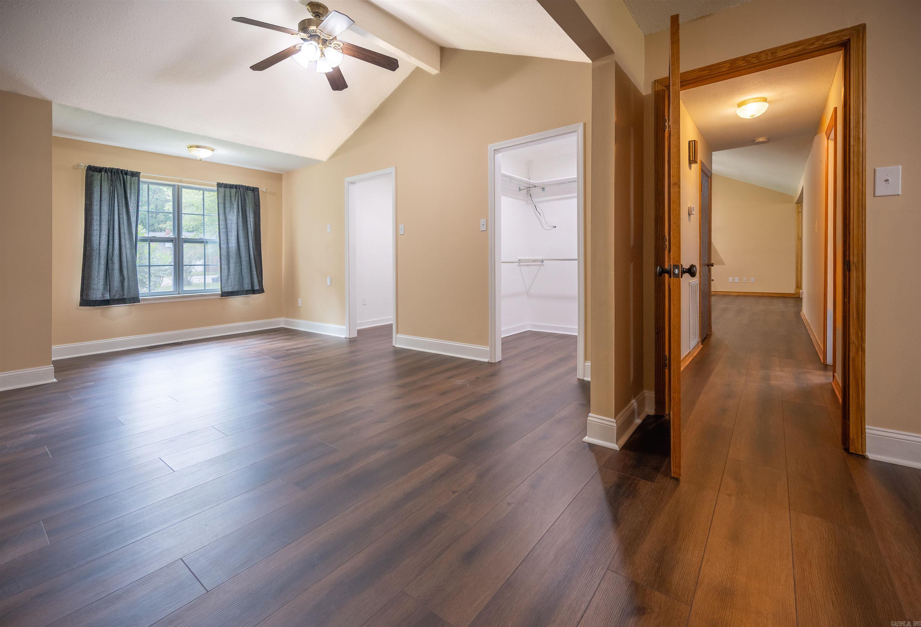 213 Pin Oak Dr  Cabot, AR