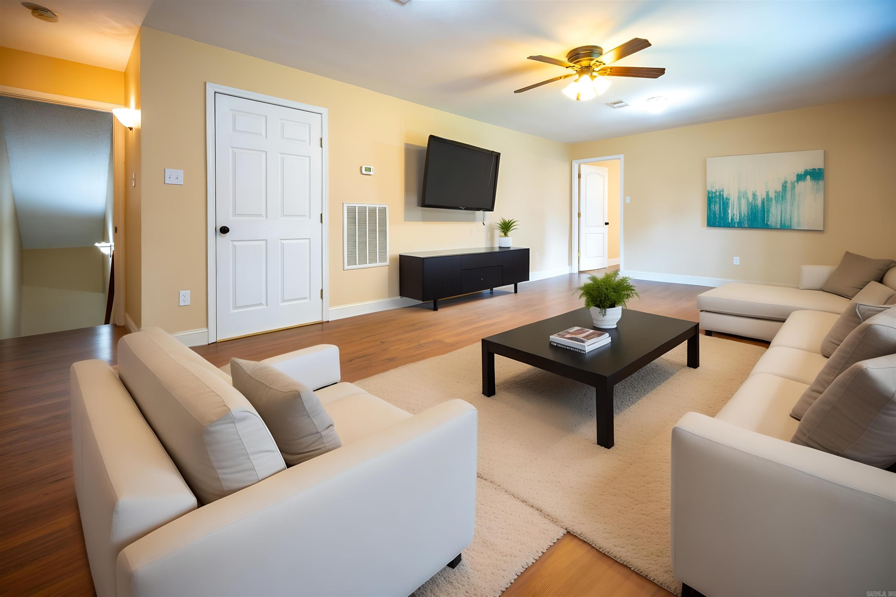 213 Pin Oak Dr  Cabot, AR