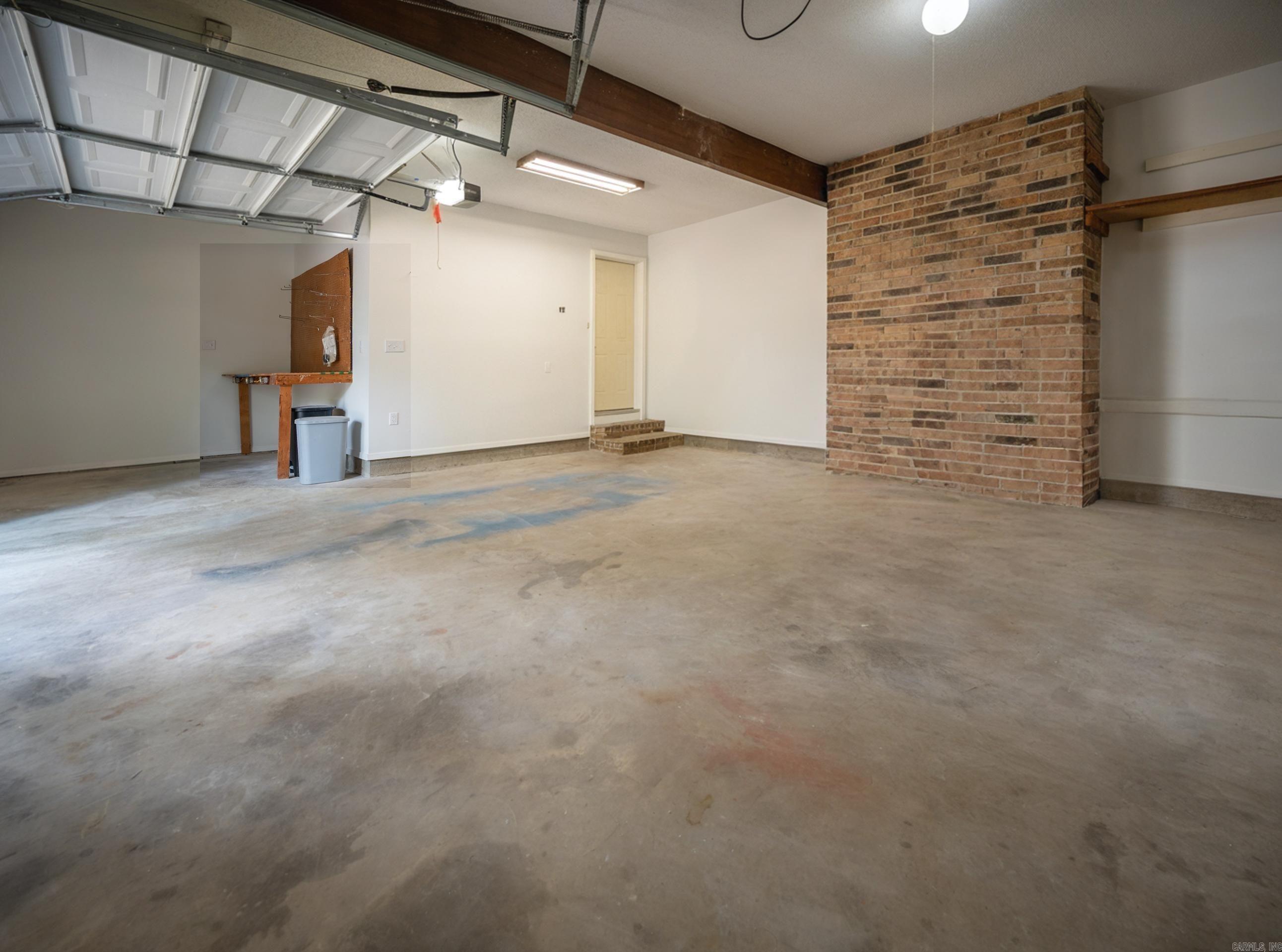 213 Pin Oak Dr  Cabot, AR