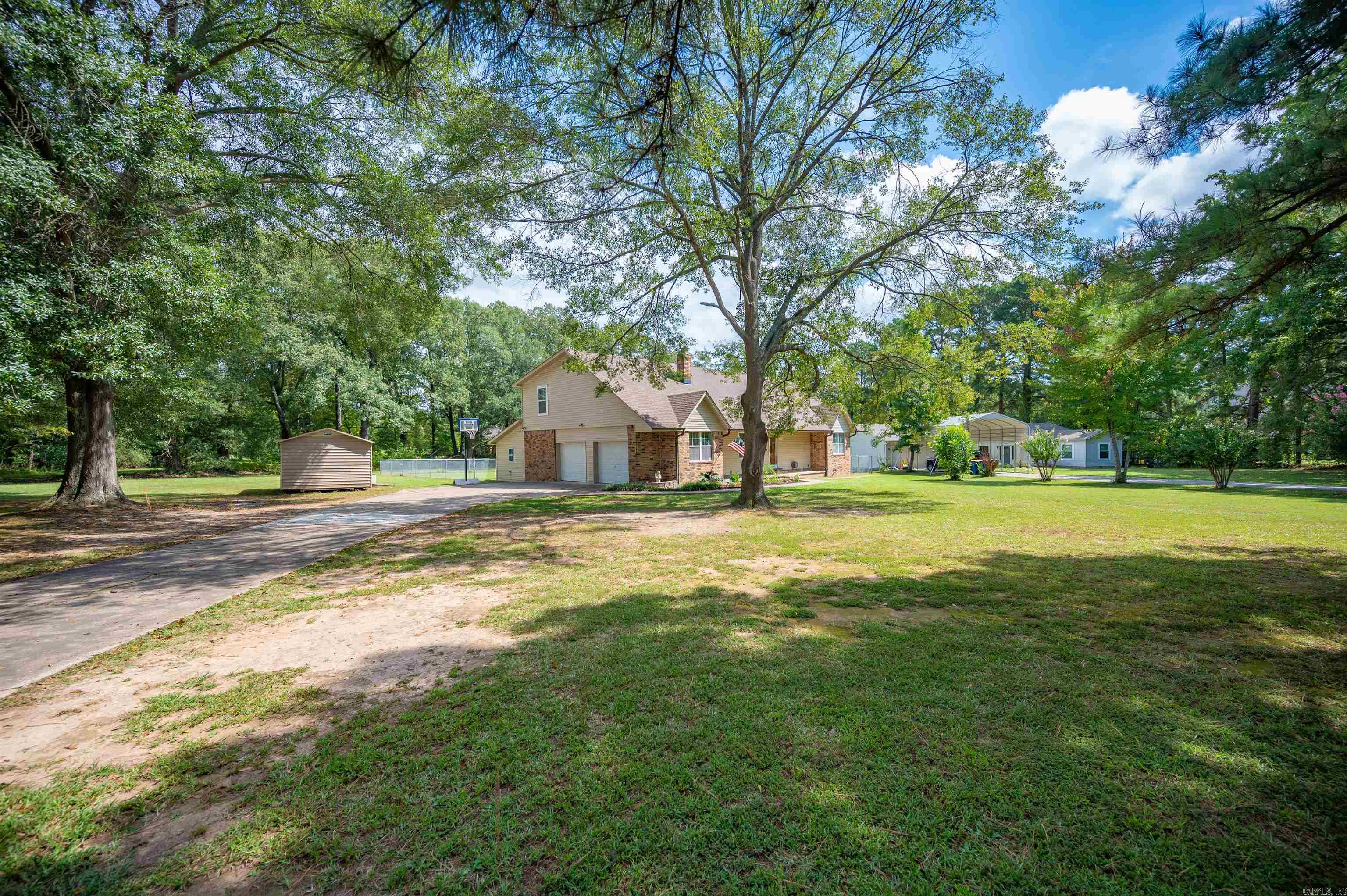 213 Pin Oak Dr  Cabot, AR