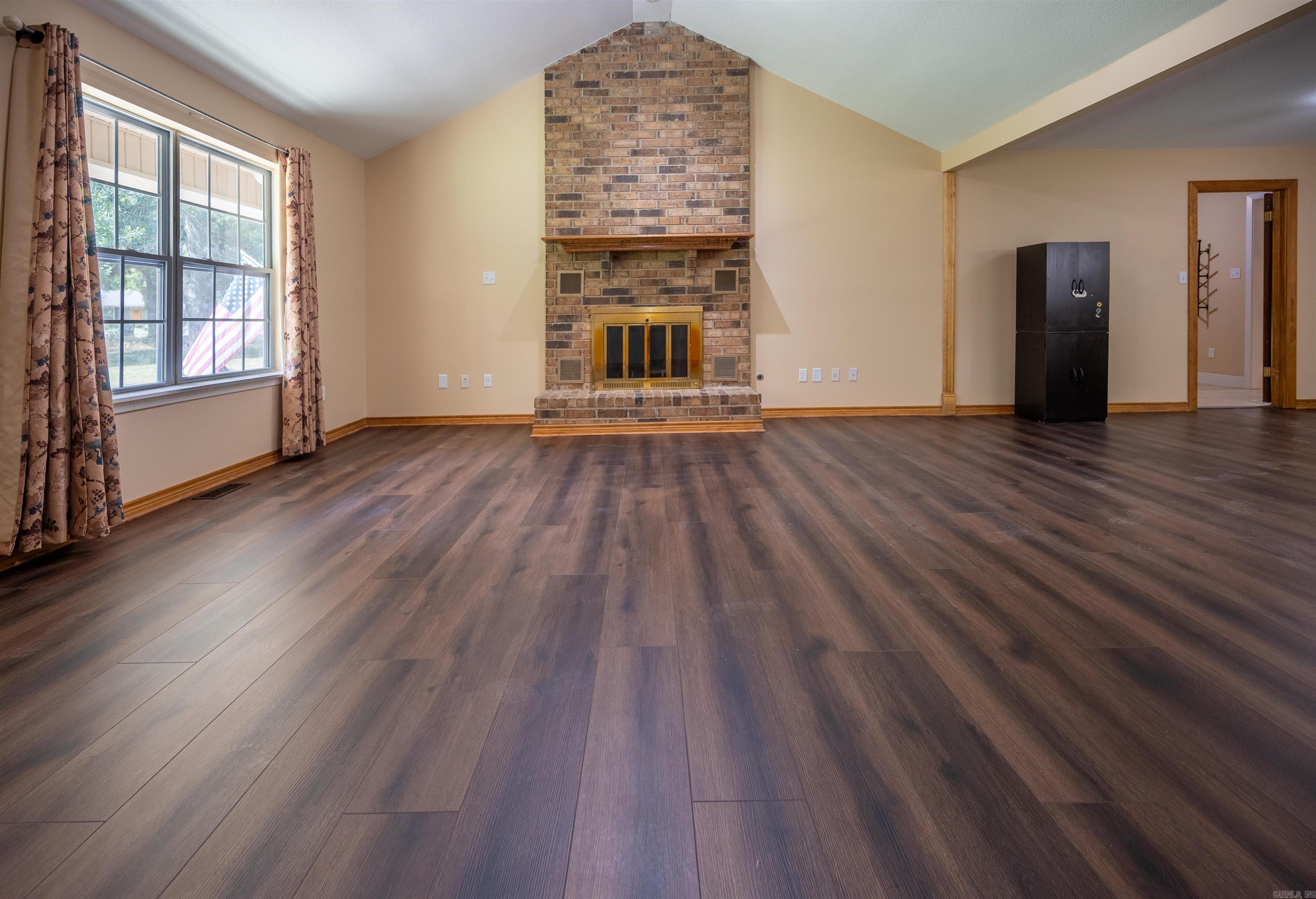 213 Pin Oak Dr  Cabot, AR