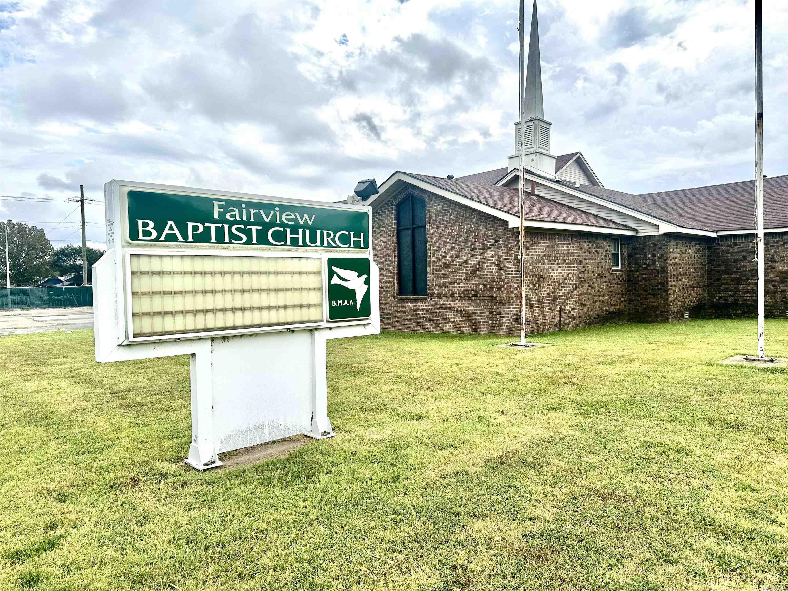 3203 Race  Jonesboro, AR