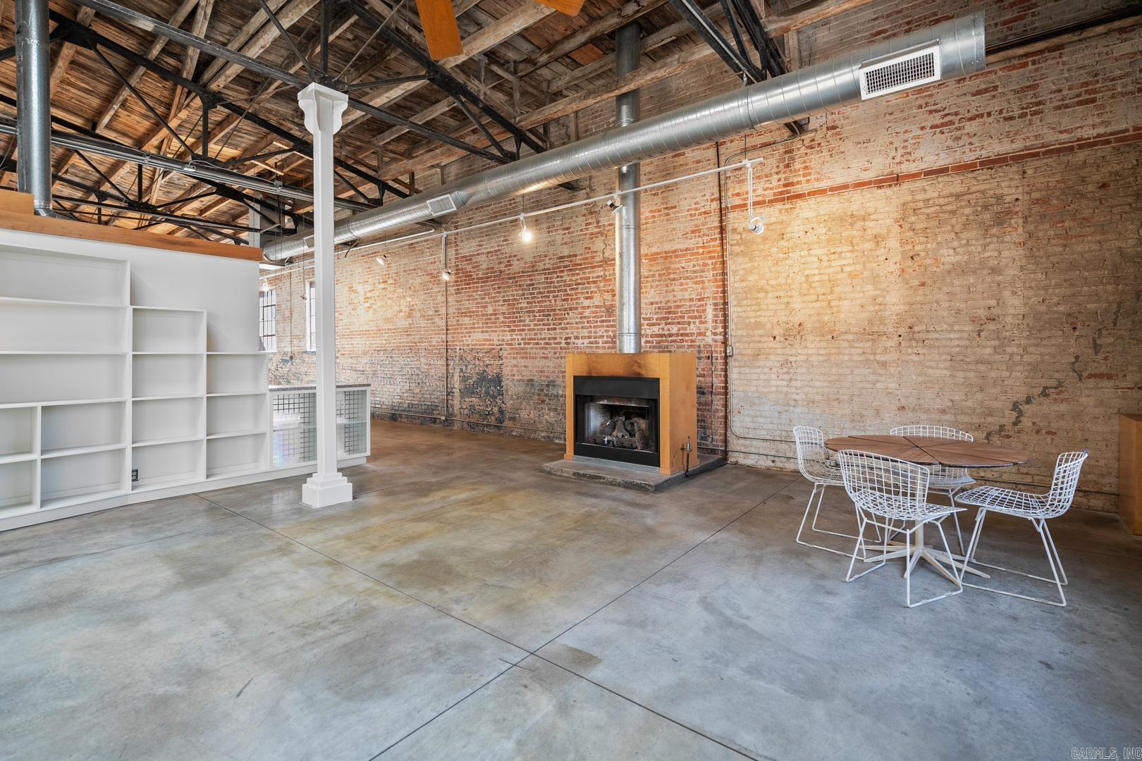 1509 S Louisiana  Little Rock, AR