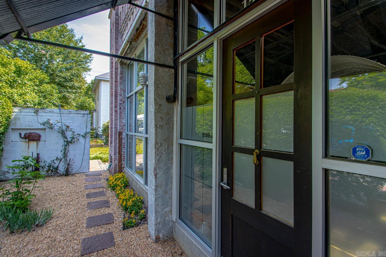 1509 S Louisiana  Little Rock, AR