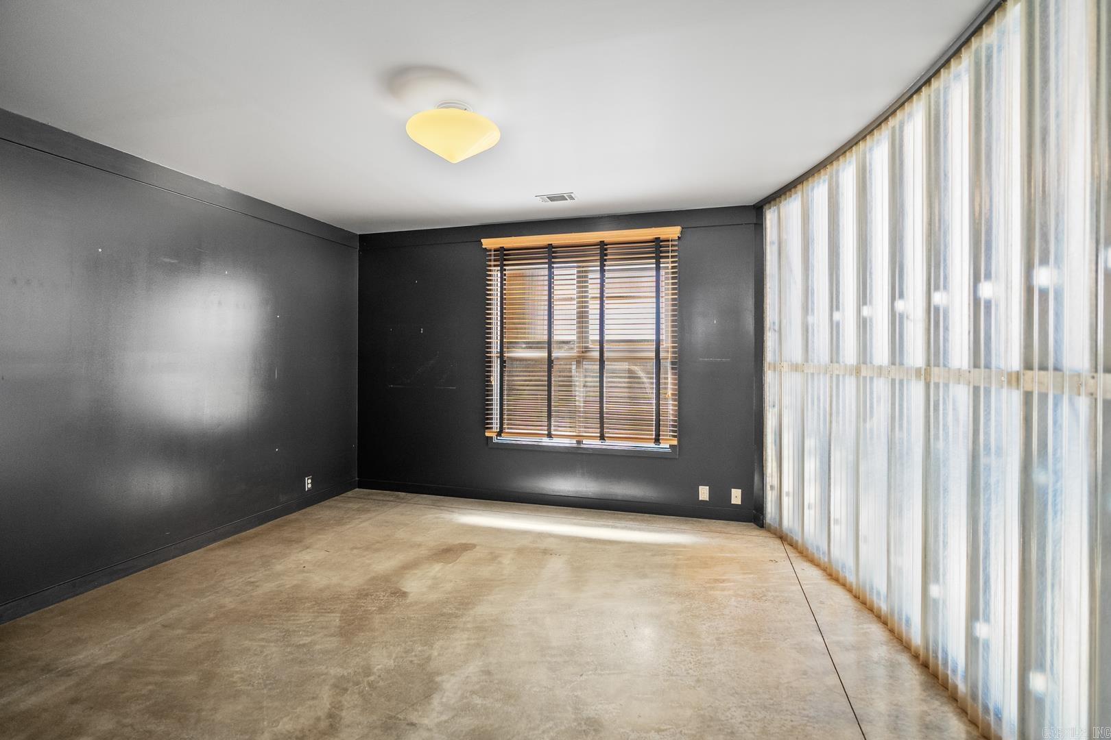 1509 S Louisiana  Little Rock, AR