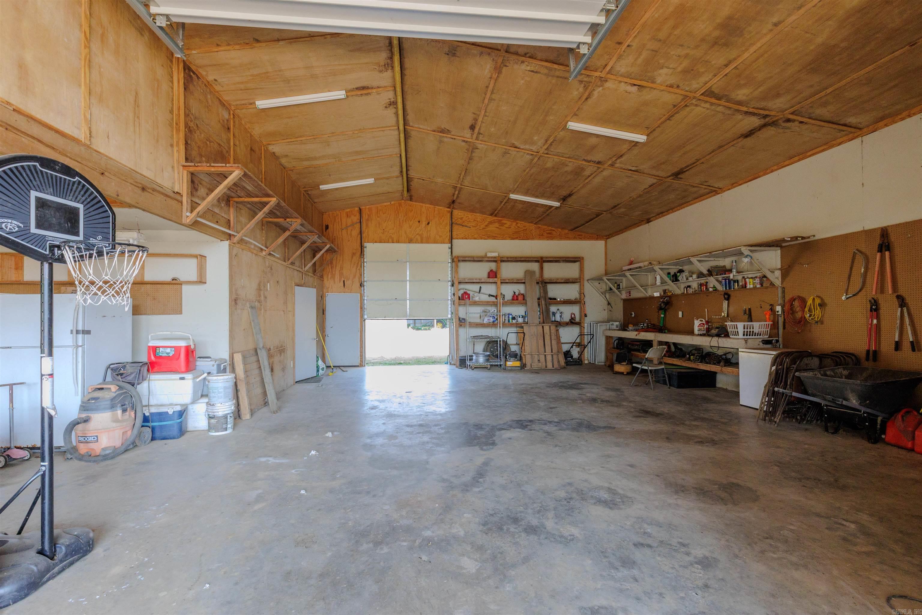 65 Wallace Bridge  Perryville, AR