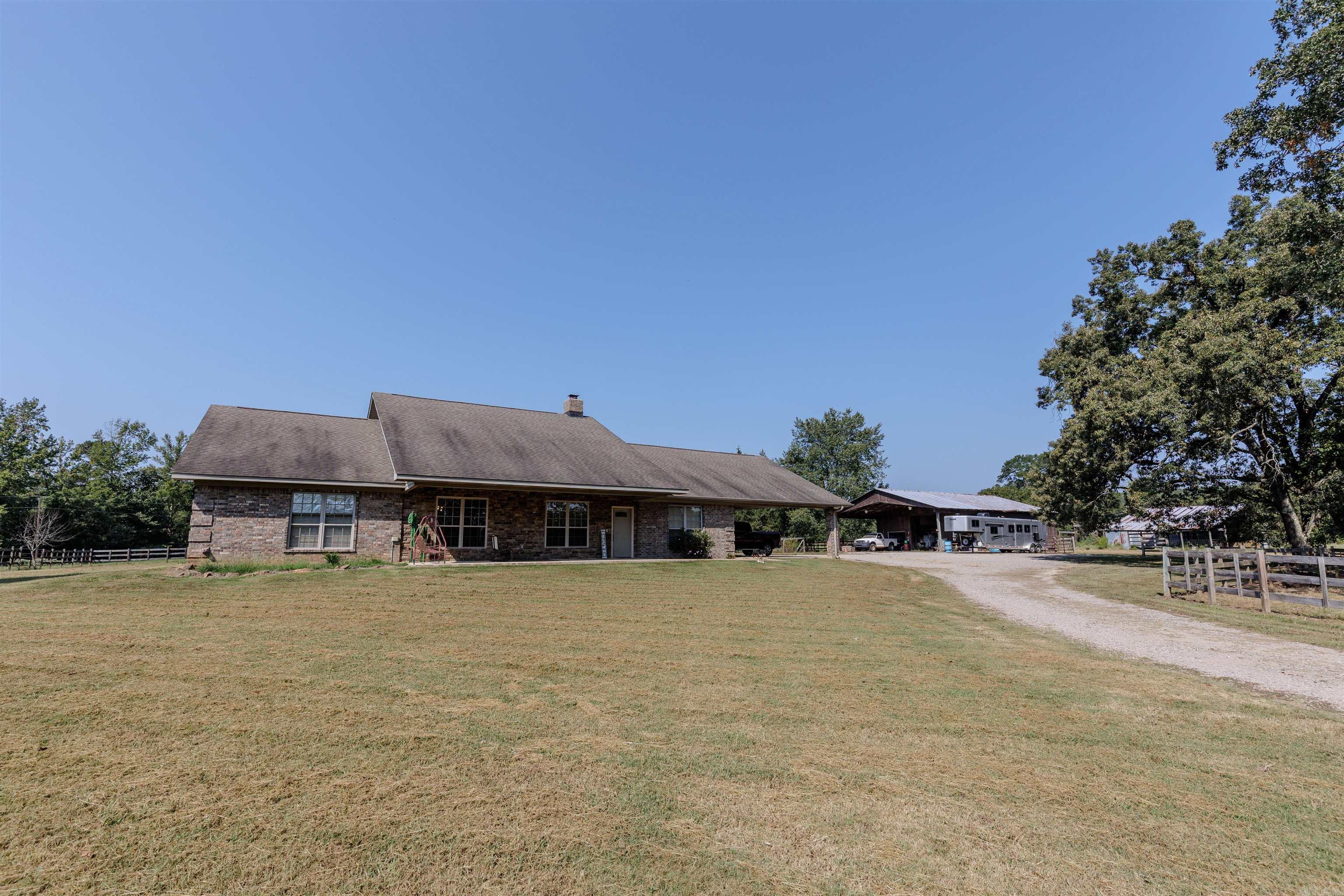 65 Wallace Bridge  Perryville, AR