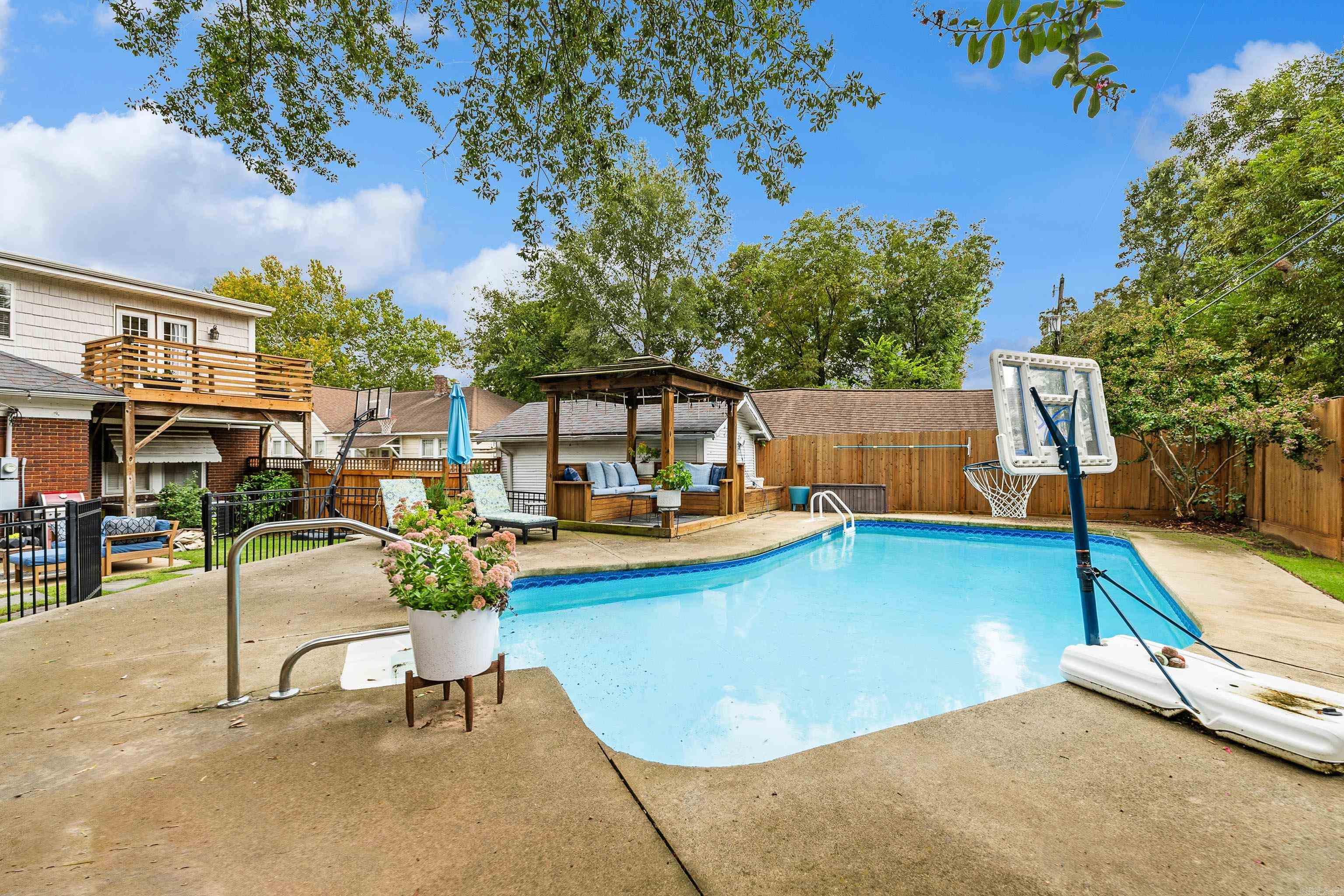 3221 N Cypress  North Little Rock, AR