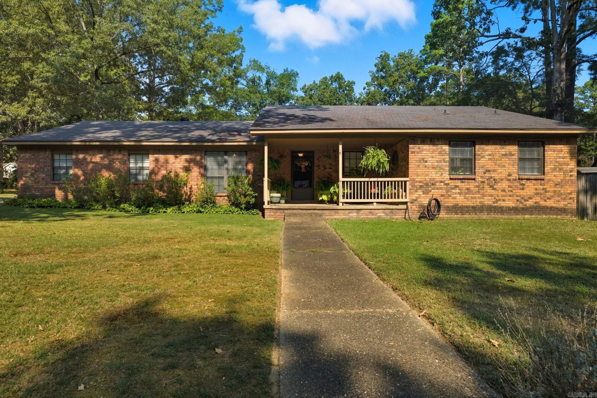 18310 Fawn Tree  Little Rock, AR