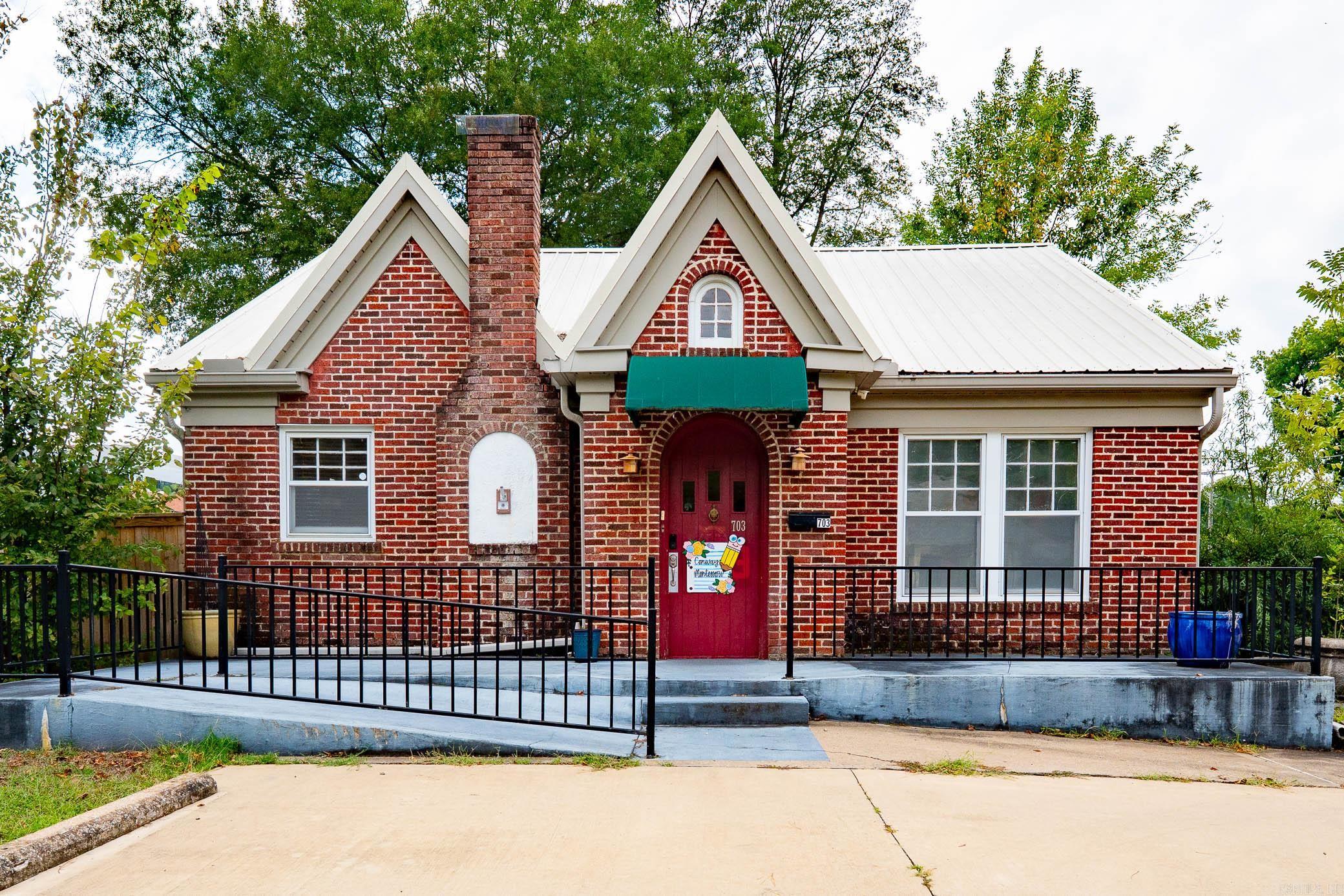 703 Donaghey Avenue  Conway, AR