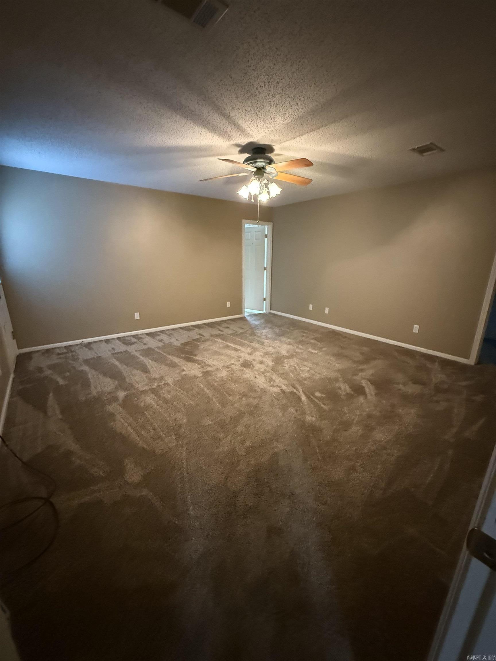 362 regal oaks  White Hall, AR