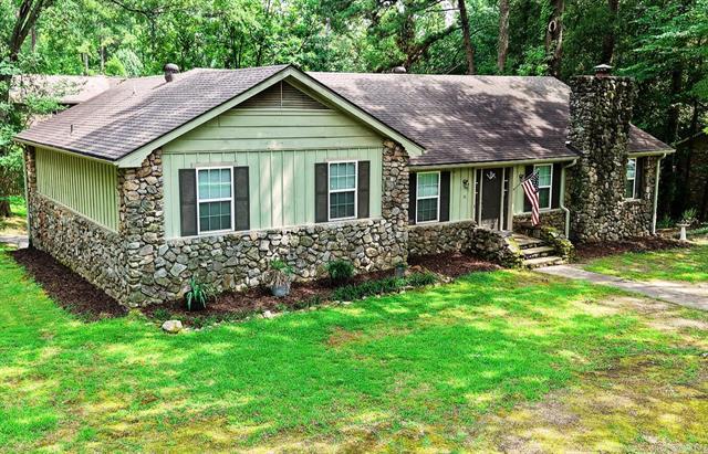 1  Ivy  Arkadelphia, AR