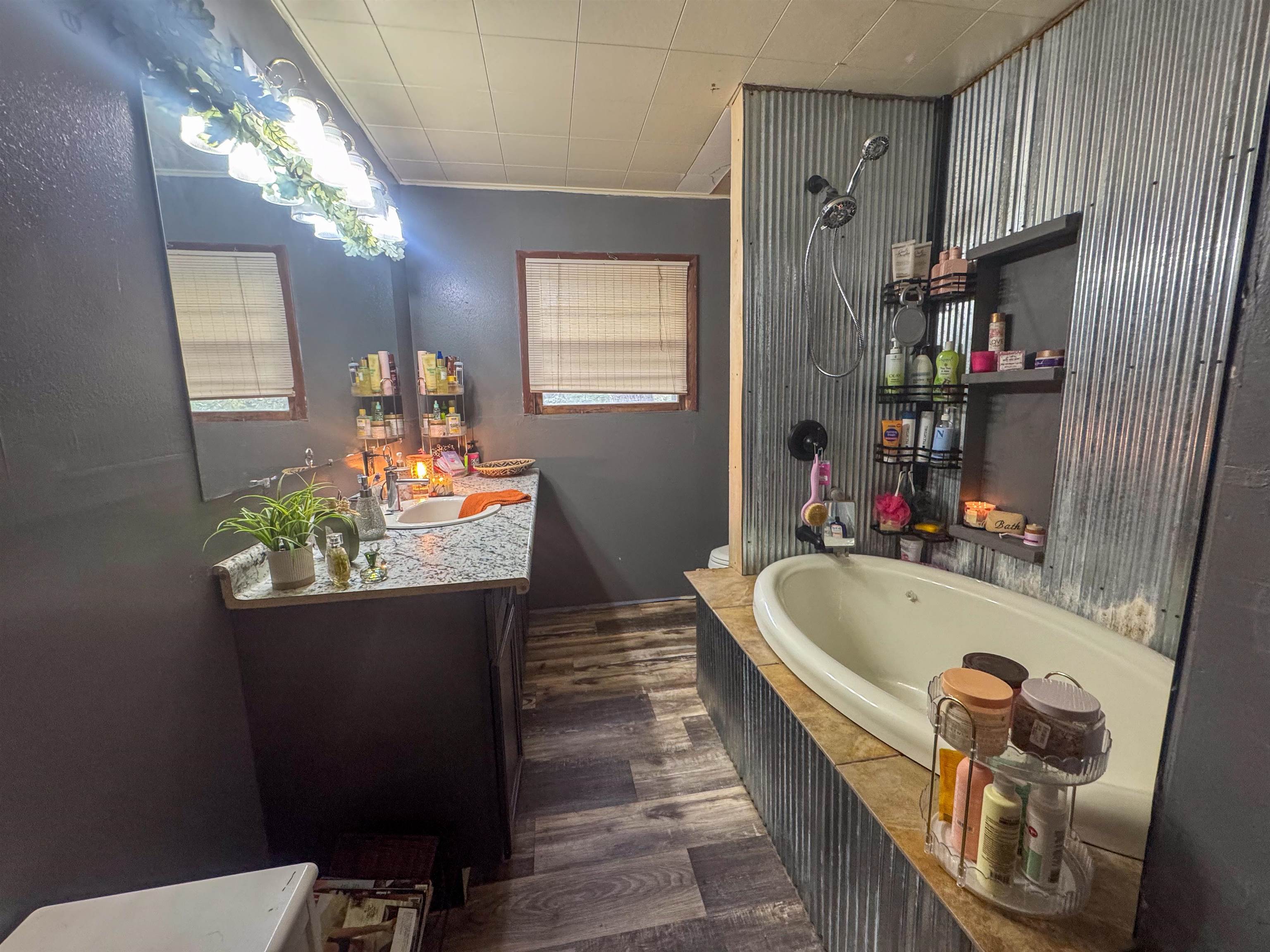 2541 Highway 62/412  Highland, AR