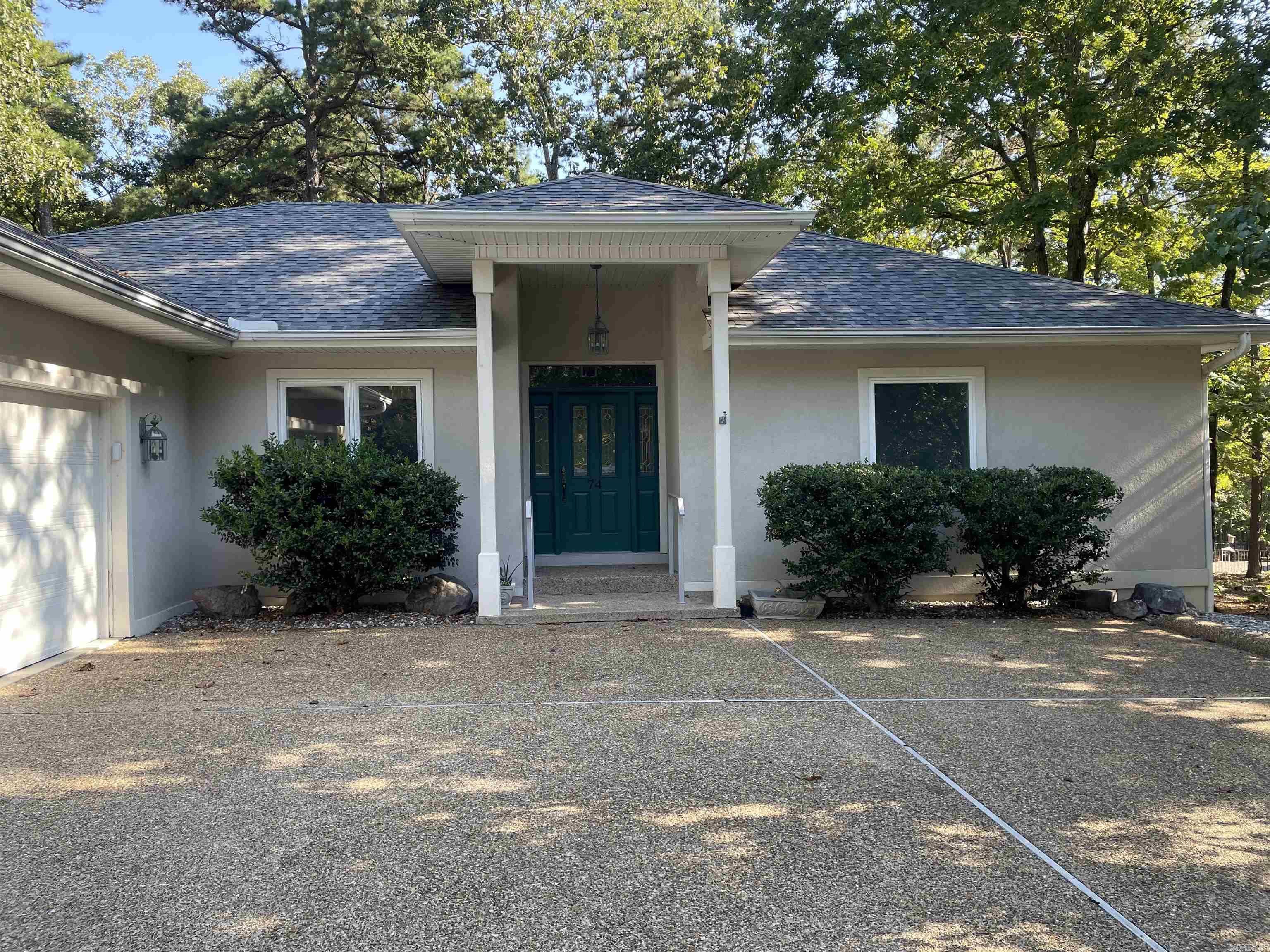 74 Medina Way